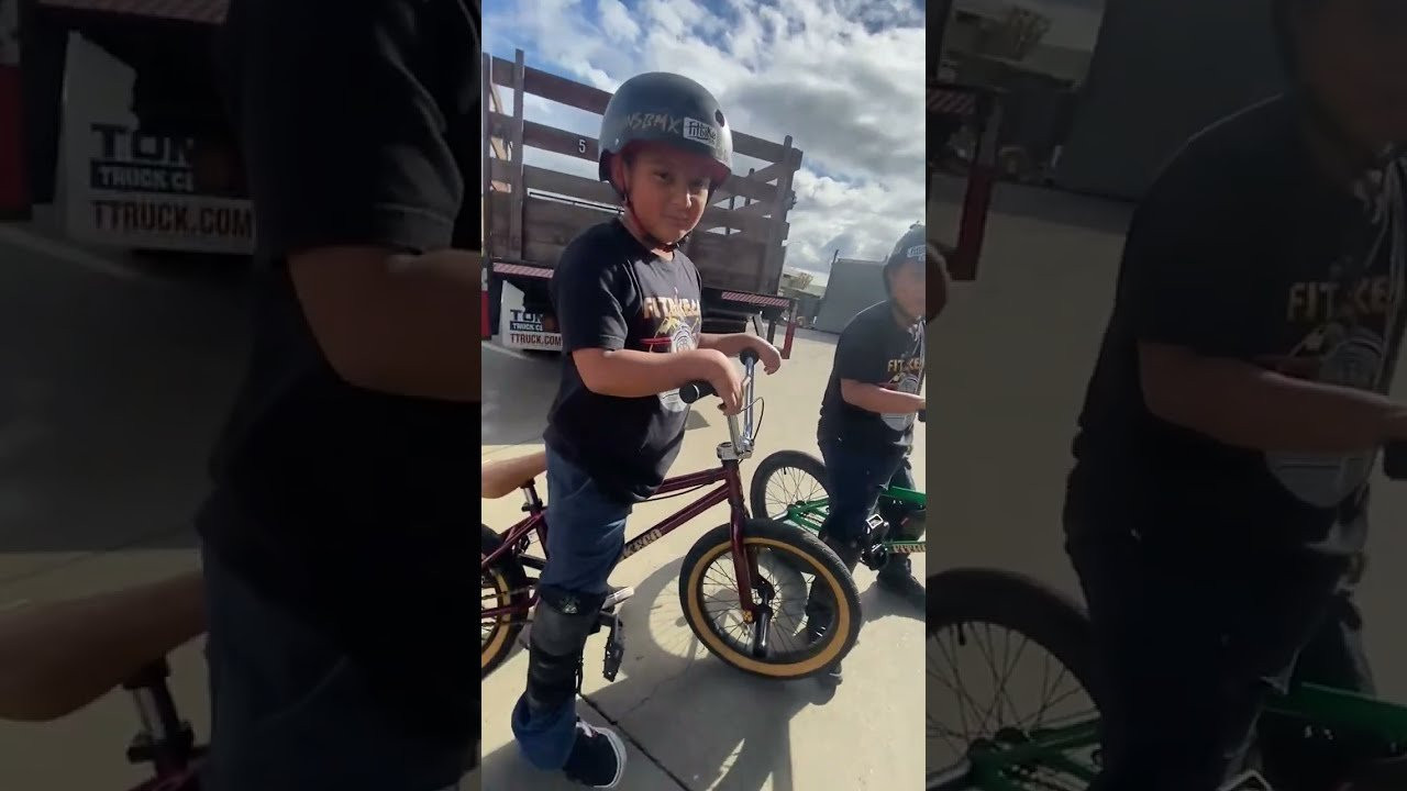 December 16, 2022<br /><br />Welcome back and TGIFactory Friday! This week the https://www.instagram.com/barbatwinsbmx/ popped by to grab some new @fitbikeco bikes and hit a session in the parking lot to test ‘em out - The adjustable Slidepipe with the Shorty Upright mod kit fit the 18” wheels perfect! We also sent a new Shortcut frame out to https://www.instagram.com/damiancespedes/ and two new colors of https://www.instagram.com/mikehoder1/ grips came in - Neon Green and White available now! We hope you enjoy the shop tour and we’ll see ya next week!<br />#shieldbmx #fitbikeco <br /><br />Slidepipes and accessories<br />https://www.sandmbikes.com/products/hardgoods/rails/<br /><br />Fit Shortcut V2 frame<br />https://fitbikeco.com/shop/frames/shortcut-v2-frame/<br /><br />S&M Hoder grips<br />https://www.sandmbikes.com/product/hardgoods/rubber/hoder-grips/<br /><br />Filmed by: James Eason https://www.instagram.com/jameseason/<br />Edited by: Charlie Crumlish https://www.instagram.com/charliecrum/