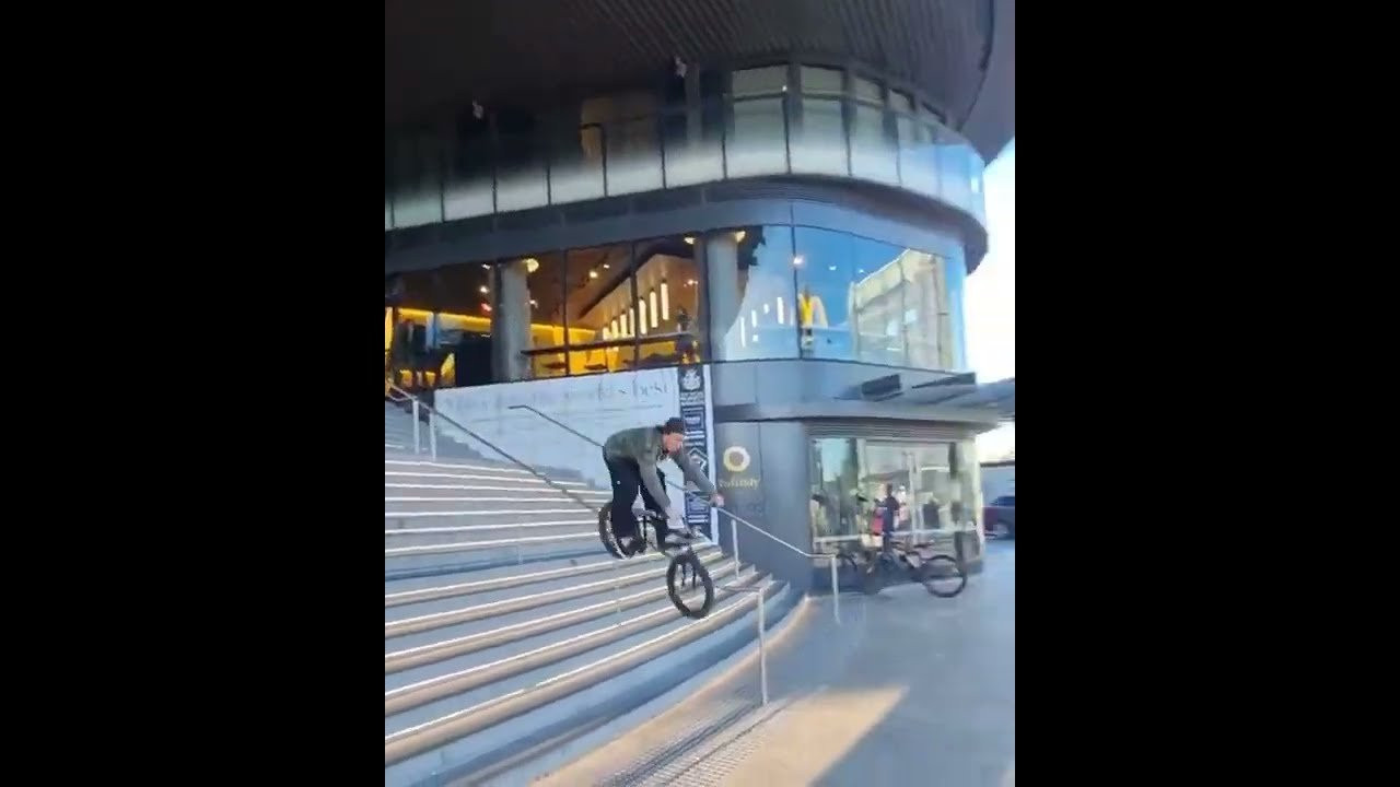 jimmah sending one for their new scene new vid "TEAR DA CLUB UP"<br /><br />#bmx #biking