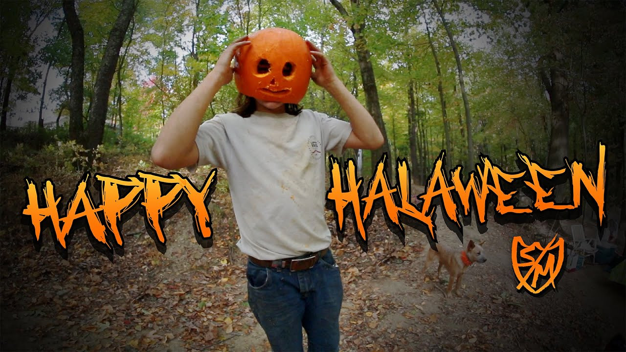 Nate Halahan (@irodetoday) celebrates spooky season by going through a set with a pumpkin on his head, happy halloween!