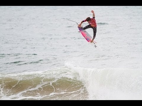 http://www.TheSurfChannel.com<br /><br />LIVE WEBCAST, RIP CURL PRO PORTUGAL: http://wp.me/p3ekVw-7ag<br /><br />Supertubos held excellent conditions for the Rip Curl Pro Portugal presented by Moche during Rounds 2 & 3 of competition. Julian Wilson (AUS) faced Damien Hobgood (USA) in his Round 3 battle and managed to stomped one of the highest alley-oops in the history of professional surfing. The Hurley, Oakley & Red Bull team athlete scored a perfect-10 point ride.<br /><br />Footage provided by Rip Curl.<br />___________________________________<br /><br />The Surf Channel will be an original, free, ad supported television network delivered on cable, satellite and IPTV services, web and wireless. The Video On Demand television network will be found on cable, satellite, telco and digital. Distribution partners include: Comcast, Cox Communications, DirecTV, Dish Network, Filmon.com.<br /><br />For industry news around the clock and to find out about the upcoming television launch, check out:<br /><br />http://www.TheSurfChannel.com<br />http://www.Facebook.com/TheSurfChannel<br />http://www.Twitter.com/TheSurfChannel<br /><br />* Twitter/Instagram your best barrel face to win prizes every month to #TheSurfChannel #BarrelFace, and 'Like' us on Facebook to join history's first network dedicated to the great sport of surfing.