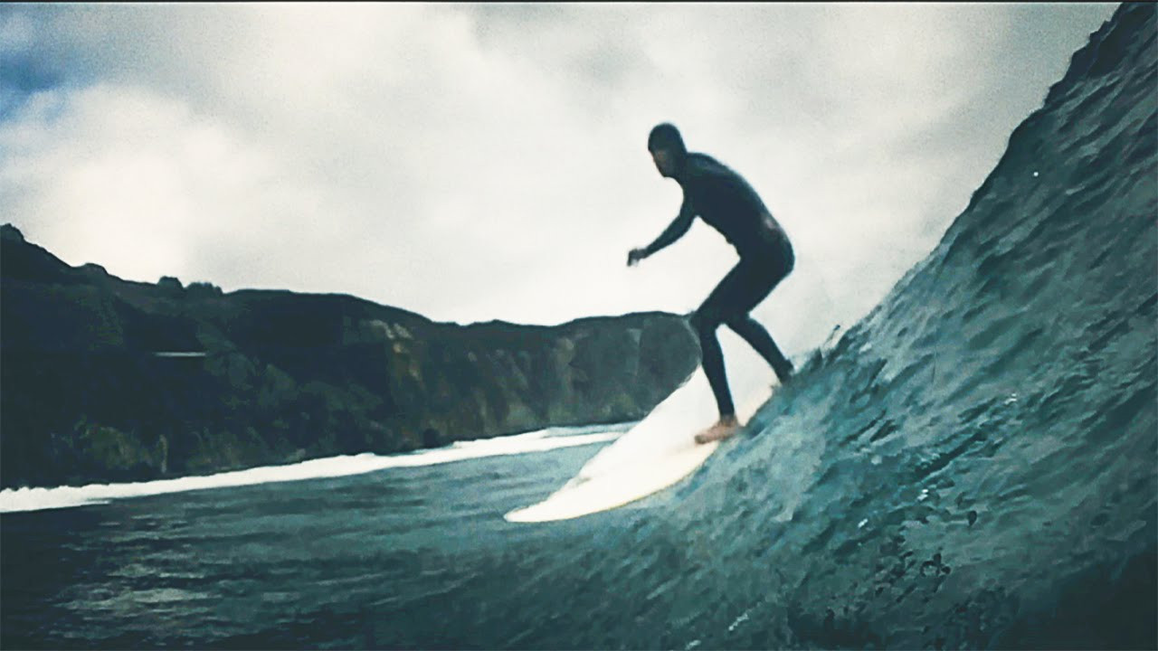 'Willow Creek' is a "proof of concept" for a surf film using the iPhone 5s by Sven Dreesbach! Stay tuned on SurfingXtreme Channel: https://goo.gl/44jHXJ<br /><br />"Dreesbach produced a very moving piece of cinema that has an erie but mystical vibe to it – thanks in part to the Ry X track Shortline accompanying the film." - Aaron Brown (Fstoppers.com)<br />Willow Creek” from Sven Dreesbach.<br />Proof of concept for a surf film shot on a trip to Big Sur, California.<br />Music: ‘Shortline’ by Ry X. (http://www.ry-x.com)<br />Shot by Sven Dreesbach (http://www.svendreesbach.com/)<br />Special thanks to: Bruno Troadec & Daniel Aaron<br /><br />Produced by Sven Dreesbach<br />http://www.svendreesbach.com/<br /><br />Presented recently at the latest San Diego Surf Film Festival <br /><br />Subscribe To SurfingX-Treme Here: http://goo.gl/7Vdr0<br />Website: http://www.x-tremevideo.com<br />Twitter: http://twitter.com/XTremeVideo<br />Facebook: http://www.facebook.com/XTvideo