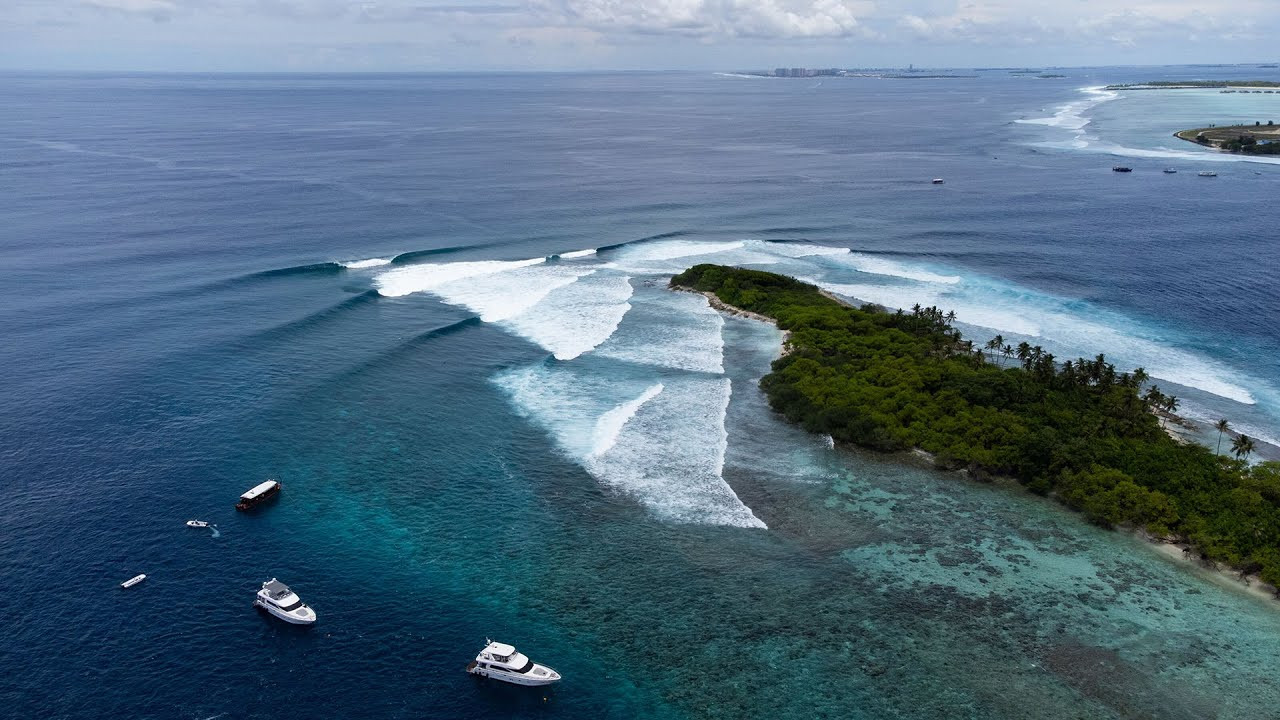 Taj Burrow wins the Four Seasons Maldives Surfing Champions Trophy, again.<br />“I didn’t know it got that big. It was like Sunset out the back.”<br />That’s Taj Burrow, who just won the Four Seasons Maldives Surfing Champions Trophy for the third time. These beautiful Indian Ocean atolls are well known for perfect, silky reef surf, but have rarely been compared to Oahu’s North Shore in terms of power. But the swell of the season decided to show up right on cue with the event last week, much to the delight of competitors — Burrow, Michael February, Jadson Andre, Jeremy Flores, Carissa Moore and Ahmed “Ammaday” Agil, all of whom spent hours in the water, trading off aquamarine blue right tubes.<br />This particular event is unique beyond its sheer opulence, of which there’s no shortage. (Surfers talked as much about brunch as they did conditions, if that’s any indication.) Competitors surfed in three divisions -- singlefins, twinfins and thrusters -- across varying degrees of perfection and size at Sultans, one of the best right reefs in the wave-rich zone. And this year, it was actually big enough that they switched the twinfin and thruster divisions on day two ’cause it was so solid. Burrow ended up beating February in the final, but they both flew home smiling. Actually, we’re pretty sure everyone flew home smiling.<br />RESULTS<br />1. Taj Burrow (AUS) 2700pts<br />2. Mikey February (ZAF) 2600pts<br />3. Jadson Andre (BRA) 2500pts<br />4. Jeremy Flores (FRA) 2500pts<br />5. Carissa Moore (HAW) 2200pts<br />5. Ahmed “Ammaday” Agil (MDV) 2200pts<br /><br />Special thanks to Four Seasons Maldives Kuda Huraa, Tropicsurf, and the Surfline Forecast Team.<br /><br />Filmed by: Sean Gilhooley, Carlo Coral, Marc Beaty, Connor Quinlan, Zach Cole, Jackson Onfray, Local Films<br /><br />Still photography by: Jon Frank<br />Cover image: Sultans by Marc Beaty<br /><br />00:00 Start<br />00:36 Single Fin <br />05:08 Thruster <br />08:32 Twin Fin<br />13:03 Grand Final<br />14:55 Credits<br />-----------------------------------<br /> Subscribe: <br /> http://www.youtube.com/subscription_center?add_user=surfline<br /> <br /> Become a Surfline Premium Member: <br /> https://surfl.in/2Cd36tF<br /> ----------------------------------<br />Musicbed Sync ID MB01UJ5QG2VSWX0