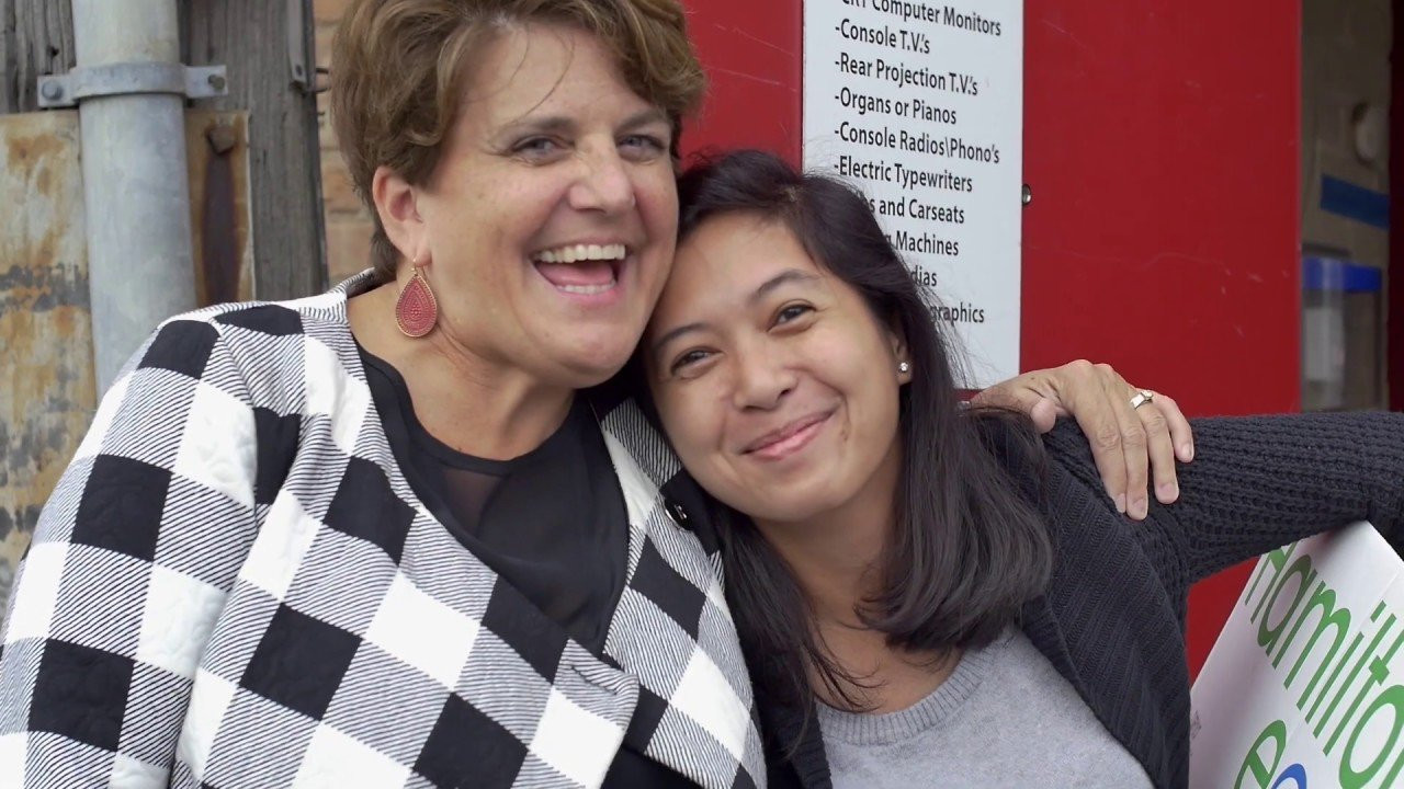 New To You raises millions of dollars for kids to receive education at Daystar Academy, Timothy Christian Schools, and Westside Christian School through volunteer work and donations. This documentary gives us a look at some of the stories behind the scenes of the store, how the charity system works, and how you can get involved. <br /><br />Director / Director of Photography / Editor<br />Corey Henderson<br />Producer / Assistant Director<br />Reginald Dyson<br />Assistant Camera / Grip / Sound<br />Max Williams