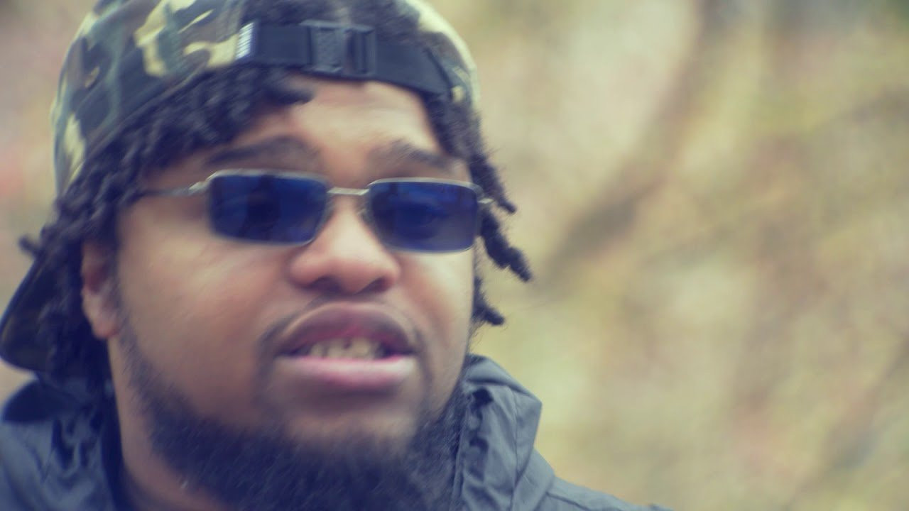 I had a lot of fun shooting this video with Attila. We used to shoot videos for the Jungle Audio Engineering back in 2012, and it had been a while since we had worked last, but it felt like nothing had changed besides our gear! Great vibes! <br /><br />I was able to use the vintage Canon TV 16-100 lens on the GH4 for a real project for the first time! It was such a blast to use! I am still getting the hang of it but I am please with these results! <br /><br />Attila had a Lumix G7 on a Ronin S, that camera is a lot more powerful than it looks, it does not cost much at all, its pretty much a GH4 but smaller. <br /><br />Go check out his channel! <br />https://www.youtube.com/channel/UCMhoR87R4C4jQ_-nybWvZgA<br />LORD ILLS aka ILLA ILLS in Staff of Moses. Chicago emcee raps over Epitome by Jim Jones of his wasted talent album.<br /><br />https://soundcloud.com/illaills<br />https://open.spotify.com/album/2Eqv9ahEjPCR1aLMJKKiOR<br />https://illaills.bandcamp.com/<br />https://youtu.be/Q8lJuOqTM3Q<br /><br />Hip hop 2019