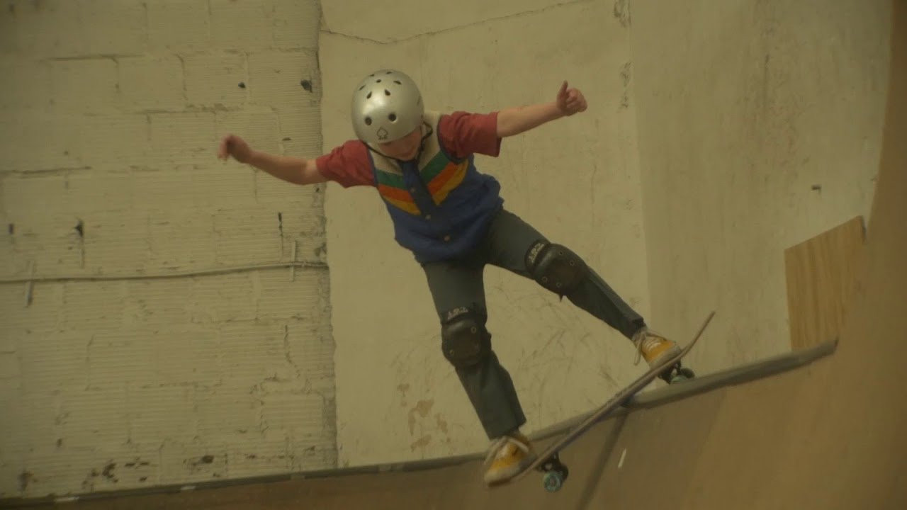 Lil' Mason has only been skating for two years and he's already got a good flow going on! He won the Fargo Youth Skateboard League grom contest and this edit is his prize! <br /><br />@cousinswhoshred
