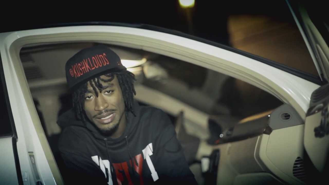 PROMO FOR UPCOMING MIXTAPE<br />FILMED BY SEGATRONMEDIA https://www.youtube.com/user/segatron<br />http://twitter.com/KushKLouDs<br /><br /><br /><br />DIRECTED BY COREY HENDERSON AND A.DIXON<br /><br />DOWNLOAD THIS SONG FREE https://soundcloud.com/t-real-kush/schemin