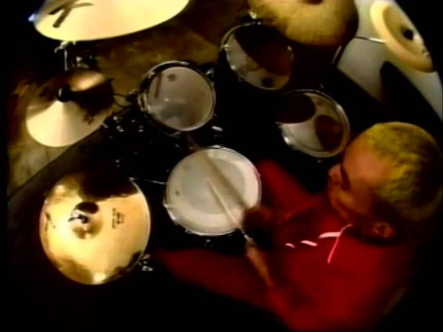 Brain's Lessons-Shredding Repis on the Gnar Gnar Rad<br />Go-Go drumming lesson