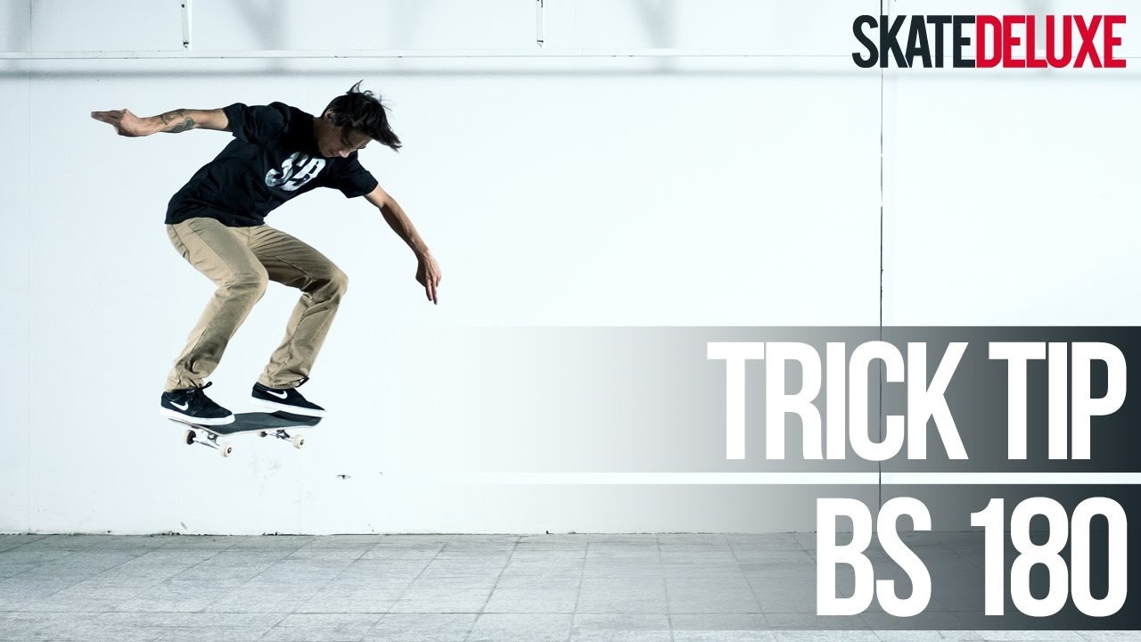 De Backside 180 Ollie trick tip video is de tweede 180 Ollie. Bij deze trick draai je je lichaam backside. Alle trick tips: https://www.skatedeluxe.com/blog/nl/trick-tips/skateboard/<br /><br />De Backside 180 Ollie trick tip video is de tweede 180 Ollie die je zou moeten leren nadat je de Frontside 180 Ollie kan. Het geheim tot beide tricks is dat je je schouders goed indraait en je zou ze zeker moeten leren want ze zijn leuk om te doen. De BS 180 Ollie is een erg stylishe en simpele basis skateboard trick die de pros nog steeds graag doen om op te warmen voor een stair sessie. <br /><br />Met de BS 180 Ollie draai je je rug in de richting van waar je heen rijdt. In onze handleiding video kun je zien hoe de rotatie werkt. We laten je de voet plaatsing zien, hoe je moet poppen en landen en meer. De basis skateboard tricks zijn altijd erg belangrijk, Hou dat in gedachten!Met een goede Backside 180 Ollie ben je al halverwege om de Backside 180 kickflip te leren. In onze Backside 180 Ollie video gebruiken we verschillende camera hoeken en slow motion om je te laten zien hoe de Backside 180 Ollie werkt. Druk gewoon op Play!<br /><br />| • Skate Shop: https://www.skatedeluxe.com/ | • skatedeluxe Blog: https://www.skatedeluxe.com/blog |<br />| • Facebook: https://www.skatedeluxe.com/facebook | • Instagram: https://www.skatedeluxe.com/instagram | • Twitter: https://www.skatedeluxe.com/twitter |<br />______________________________________________________<br /><br /><br />Skateboard Trick Tips in het Nederlands::<br />• https://www.skatedeluxe.com/blog/nl/trick-tips/skateboard/<br /><br /><br />= OTHER LANGUAGES = <br /><br />⇛ ENGLISH | • https://www.skatedeluxe.com/blog/en/trick-tips/skateboard/<br /><br />⇛ GERMAN | • https://www.skatedeluxe.com/blog/de/trick-tipps/skateboard/<br /><br />⇛ FRENCH | • https://www.skatedeluxe.com/blog/fr/trick-tips/skateboard/<br /><br />⇛ SPANISH | • https://www.youtube.com/playlist?list=PL85C9jh7oQzA4M3nzquykCjMTg8dE0aOV<br /><br />⇛ ITALIAN | • https://www.youtube.com/playlist?list=PL85C9jh7oQzALGyZ2SOi3keO66EprYjOk