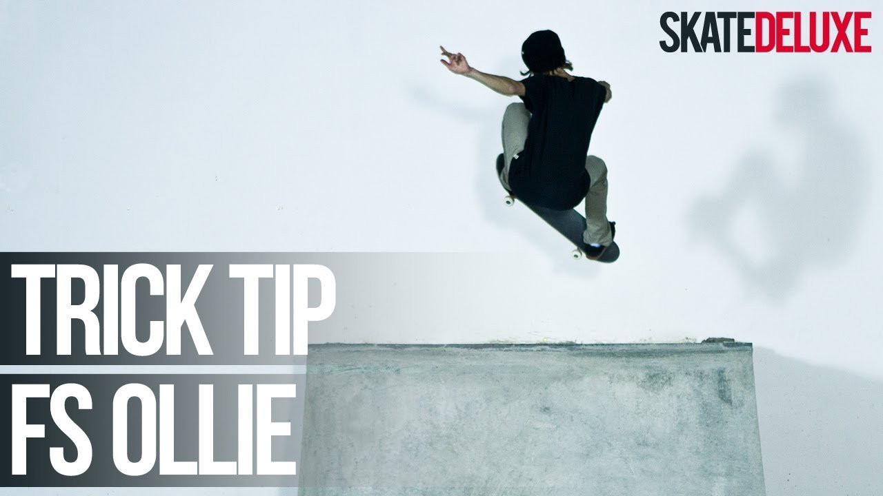 Met de Frontside Ollie trick tip video leer je een air trick in de transition. In tegenstelling tot de FS 180 Ollie op flat is deze iets moeilijker in de tranny. Alle skateboard trick tips: https://www.skatedeluxe.com/blog/nl/trick-tips/skateboard/<br /><br />De Frontside Ollie in een quarter-pipe is dezelfde trick als op flat, maar in de ramp kun je een stuk hoger vliegen. Je rolt de quarter-pipe op en net als je bij de coping bent pop je de Ollie en draai je je schouders frontside, daarna breng je het board terug de ramp in. De Frontside Disaster is een goede oefening om de Frontside Ollie te leren.<br /><br />In onze Frontside Ollie tutorial video met verschillende camera perspectieven en slow motion beelden laten we je alles zien wat je moet weten om de Frontside Ollie te leren in een quarter-pipe. De juiste plaatsing van de voeten, de juiste pop en de landing… Alles wat je moet weten wordt uitgelegd in deze video. Als je deze eenmaal onder de knie hebt dan kun je de Frontside Kickflip in de transition proberen.<br /><br />| • Skate Shop: https://www.skatedeluxe.com/ | • skatedeluxe Blog: https://www.skatedeluxe.com/blog |<br />| • Facebook: https://www.skatedeluxe.com/facebook | • Instagram: https://www.skatedeluxe.com/instagram | • Twitter: https://www.skatedeluxe.com/twitter |<br />______________________________________________________<br /><br /><br />Skateboard Trick Tips in het Nederlands::<br />• https://www.skatedeluxe.com/blog/nl/trick-tips/skateboard/<br /><br /><br />= OTHER LANGUAGES = <br /><br />⇛ ENGLISH | • https://www.skatedeluxe.com/blog/en/trick-tips/skateboard/<br /><br />⇛ GERMAN | • https://www.skatedeluxe.com/blog/de/trick-tipps/skateboard/<br /><br />⇛ FRENCH | • https://www.skatedeluxe.com/blog/fr/trick-tips/skateboard/<br /><br />⇛ SPANISH | • https://www.youtube.com/playlist?list=PL85C9jh7oQzA4M3nzquykCjMTg8dE0aOV<br /><br />⇛ ITALIAN | • https://www.youtube.com/playlist?list=PL85C9jh7oQzALGyZ2SOi3keO66EprYjOk