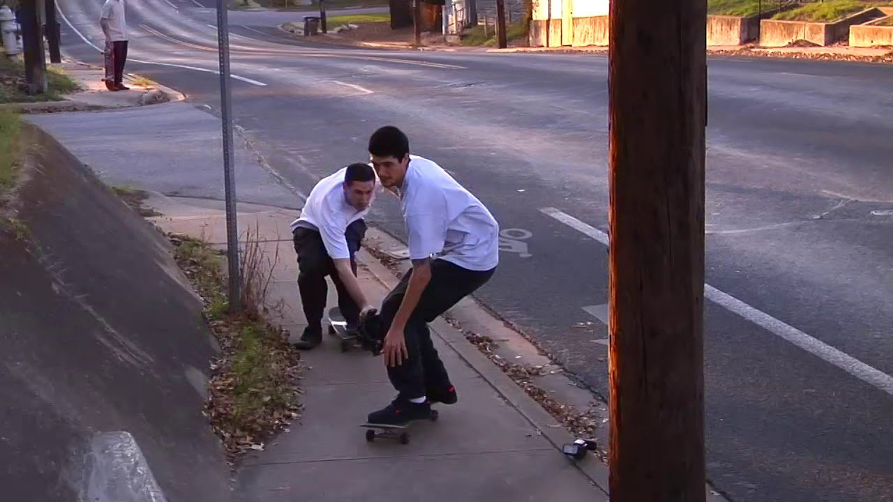 Filmed by Jeffrey Giddens <br /><br /><br /><br />Subscribe to youtube here: https://www.youtube.com/channel/UCjKjORPOx_65rdOBPeYFoGQ<br />Subscribe to Skate Jawn: https://webstore.skatejawn.com/<br />More content: http://skatejawn.com<br />IG: @skatejawn