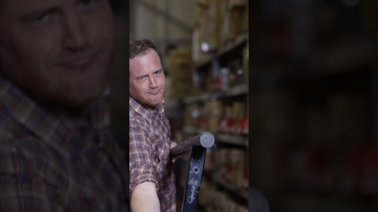 Van Homan approved and available now worldwide at...<br /><br />sourcebmx.com<br /><br />#bmx #sourcebmx #sandmbmx