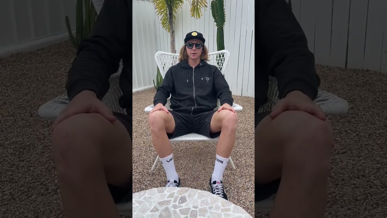 Wow… #JoshDove comes through with an amazing team for this years Battle Of Hastings 😳<br /><br />Tom Justice<br />Lewis Mills<br />Garrett Reynolds<br /><br />More info at sourcebmx.com/BoH<br /><br />Tickets on sale July 28th!<br /><br />#sourcebmx #bohbmx