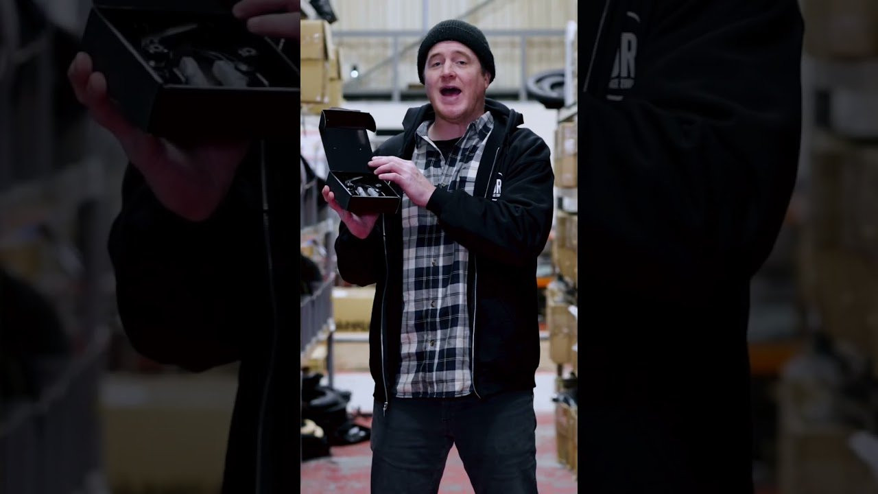 The UNIT U-Brake from @eclatbmxbrand comes in black or polished and is available now worldwide at sourcebmx.com<br /><br />#sourcebmx #bmx #eclatbmx