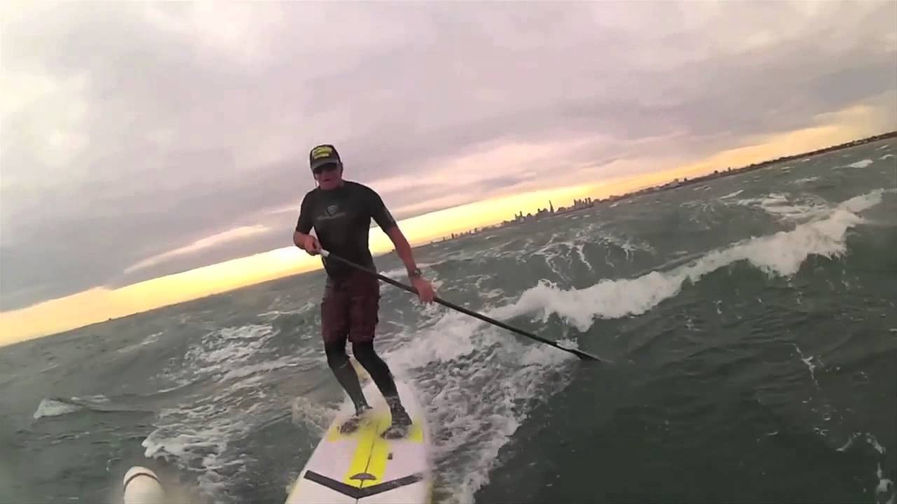 No paddle, downwind glide near Melbourne, Australia