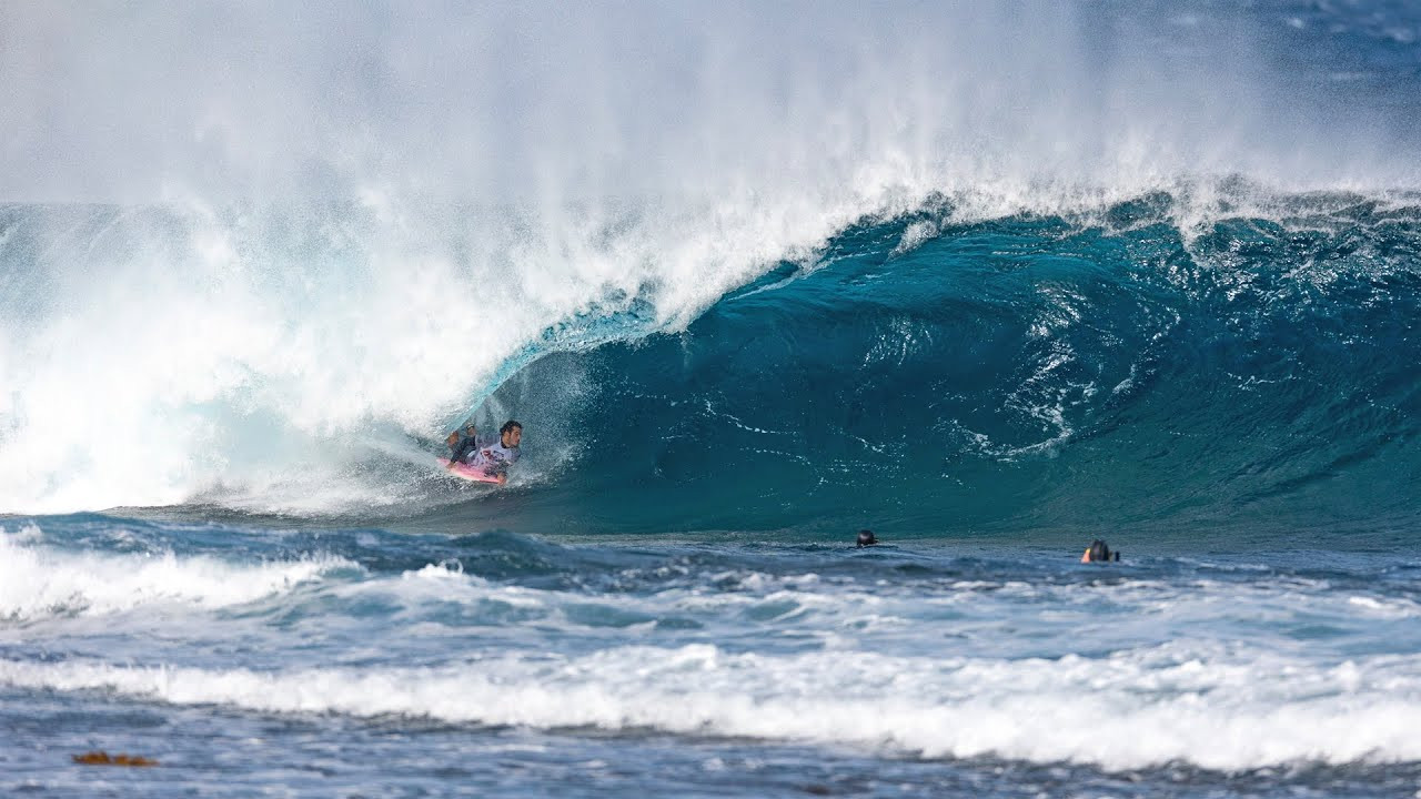 French bodyboarder Pierre-Louis Costes has taken out the 2022 Billabong Quemao Class in Lanzarote, Canary Islands.<br /><br />The event got underway in spectacular conditions.<br /><br />2022 Billabong Quemao Class | Bodyboarding Final<br /><br />1. Pierre-Louis Costes<br />2. Amaury Lavernhe<br />3. Ruymán Rey<br />4. Aitor Ojeda<br /><br />Footage: Quemao Class<br /><br />Subscribe to SurferToday on YouTube<br />🔔 http://bit.ly/2TSO2be<br /><br />Online Surf Shop<br />🏄🏻‍♂️ https://bit.ly/online-surf-shop