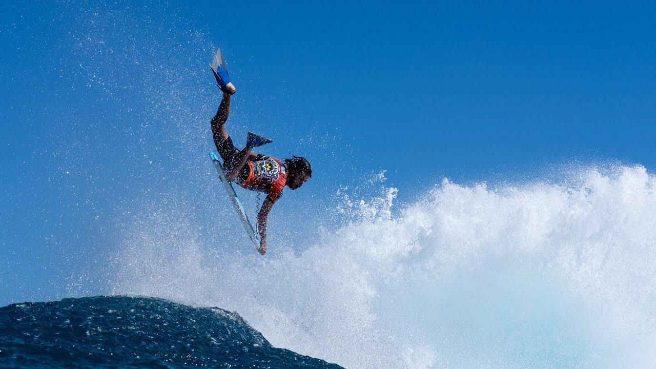 Pierre-Louis Costes has taken out the 2021 World Cup Gran Canaria Frontón King, at Gáldar in Gran Canaria, Spain.<br /><br />The last day of competition got underway in firing conditions.<br /><br />In an exciting final, Costes beat Dailos Rodriguez, Miguel Rodríguez, and Tristan Roberts.<br /><br />"I am thrilled. I love this event, and we had incredible conditions," expressed the newly-crowned Frontón King.<br /><br />French bodyboarder Amaury Lavernhe won the Red Bull Banana Challenge, an award for the best aerial maneuver of the contest.<br /><br />The former world bodyboarding champion earned $1,000 for an outstanding air reverse.<br /><br />Local talent Luis Tausía ended up claiming the IBC World Junior title after defeating Joel Rodrigues in the decisive heat.<br /><br />"I can't believe it. The big waves put me to the test. I am not used to these types of conditions. But I tried to stay focused and give my best," concluded Tausía.