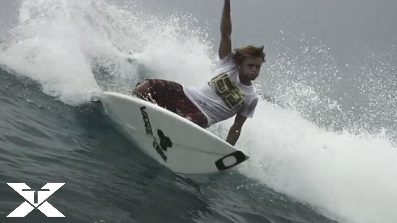 Romain Cloitre Mentawai Power Riding! Hailing from Reunion Island Romain shows us he's no stranger to tropical reef breaks<br /><br />Film/Edit by Matt Wybenga<br /><br />The X-Treme Channel features awesome extreme sports action from all over the world!<br /><br />Subscribe To X-Treme Here: http://goo.gl/7Vdr0<br />Website: http://www.x-tremevideo.com<br />Twitter: http://twitter.com/XTremeVideo<br />Facebook: http://www.facebook.com/XTvideo