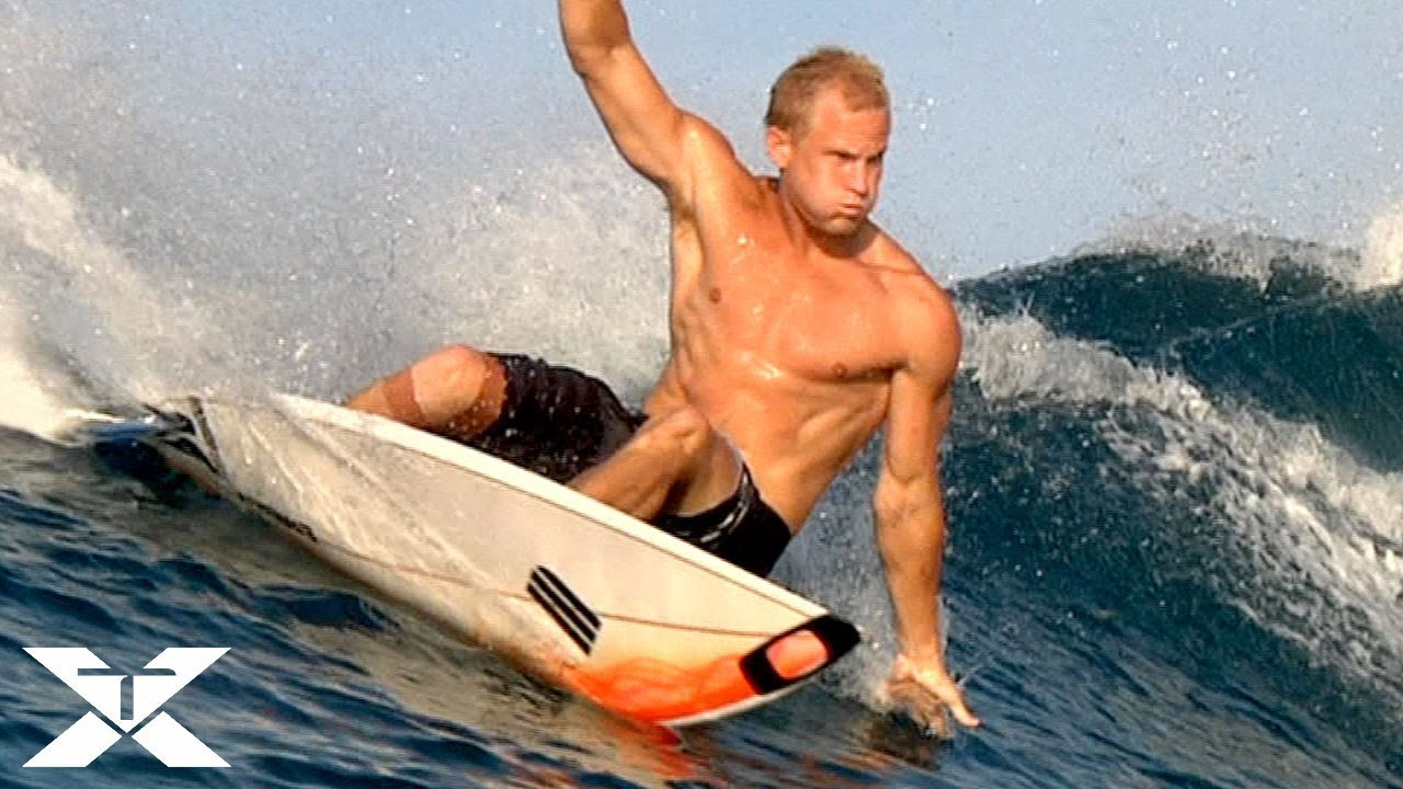 Adam Melling ....just a surfer from Lennox Head! Sick barrels and some incredibile dream waves! The Adam Melling Surfer Profile!<br /><br />Film/Edit Matt Wybenga <br />The X-Treme Channel features awesome extreme sports action from all over the world!<br /><br />Subscribe To X-Treme Here: http://goo.gl/7Vdr0<br />Website: http://www.x-tremevideo.com<br />Twitter: http://twitter.com/XTremeVideo<br />Facebook: http://www.facebook.com/XTvideo