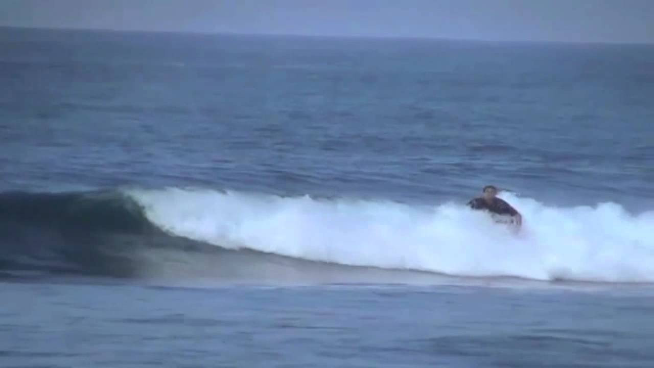 Learn How to surf here: http://goo.gl/PpNxF How to Round House Cutback. <br /><br />The X-Treme Channel features awesome extreme sports action from all over the world!<br /><br />Subscribe To X-Treme Here: http://goo.gl/7Vdr0<br />Website: http://www.x-tremevideo.com<br />Twitter: http://twitter.com/XTremeVideo<br />Facebook: http://www.facebook.com/XTvideo