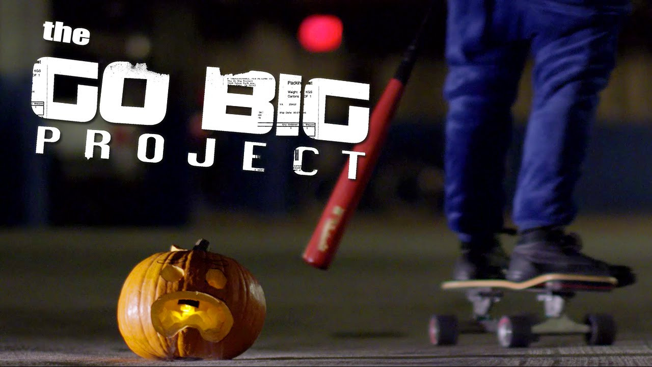 Skateboarding shark attacks innocent pumpkin in Marina Del Rey. <br /><br />Starring: The Go Big Project