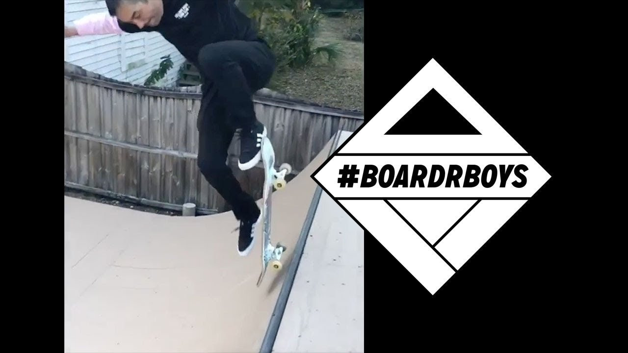 Seminole Heights is a small neighborhood in Tampa with a growing backyard skateboarding scene. From the #DreamDriveway to the #BagelBowl and multiple mini-ramps, Rob Meronek is now the latest to have a skateable yard. We had a few friends over to break in the ramp on a nice Sunday afternoon in Tampa. Check some photos from Chaz here: https://theboardr.com/post/SHMF_Backyard_Skateboarding_Ramp