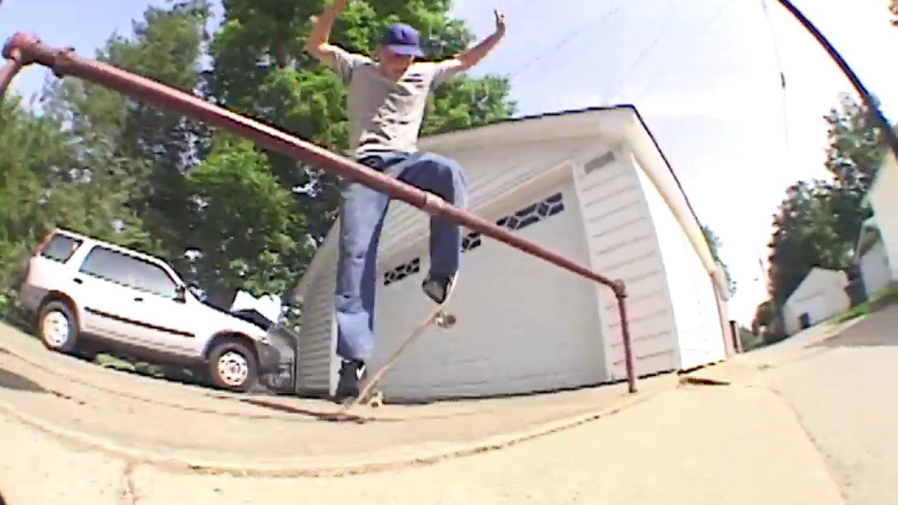 We're happy to present Nathan Cameron's full part from Pete Spooner's newest independent video "Skating Is Easy". <br />Filmed & Edited by Pete Spooner