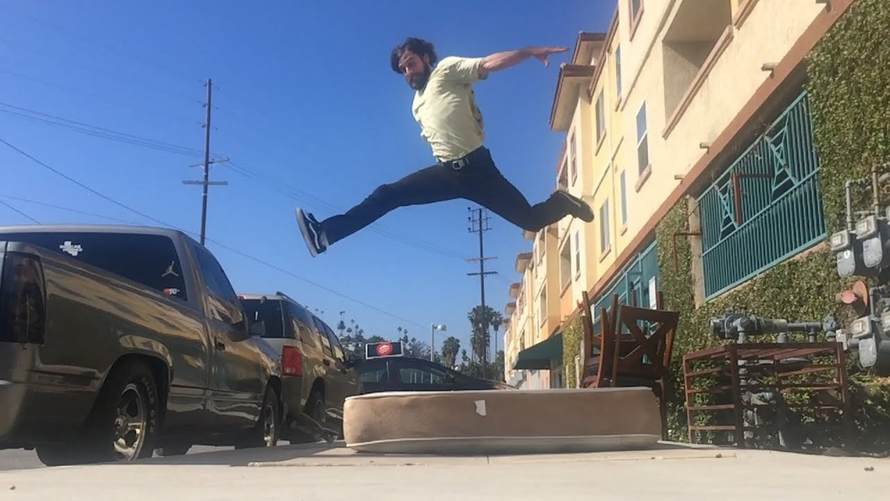 "Sidetracked" is a new series about people who forget where they're going. And Dave going to the skatepark looks a lot like a kid playing in a dumpster.