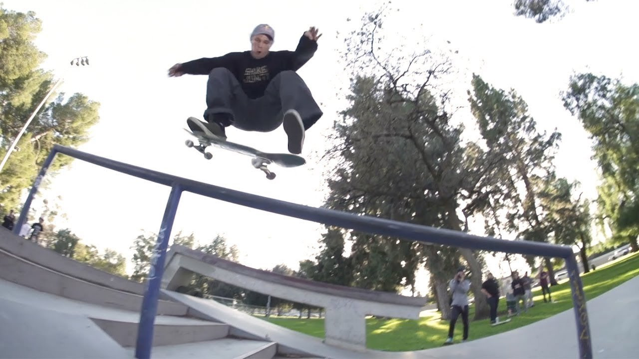 Jamie Foy got his first pro truck so you know we had to celebrate. Break out the BBQ, throw out some product and watch Jamie and the Lanark Park locals crush it along with Neen Williams, Franky Villani, Ish Cepeda, Josh Douglas, Dominick Walker, Gage Boyle and Frankie Heck.<br /><br />Check out Jamie's first pro truck on http://www.thundertrucks.com/catalog/spring18/ - now available at skateshops worldwide.
