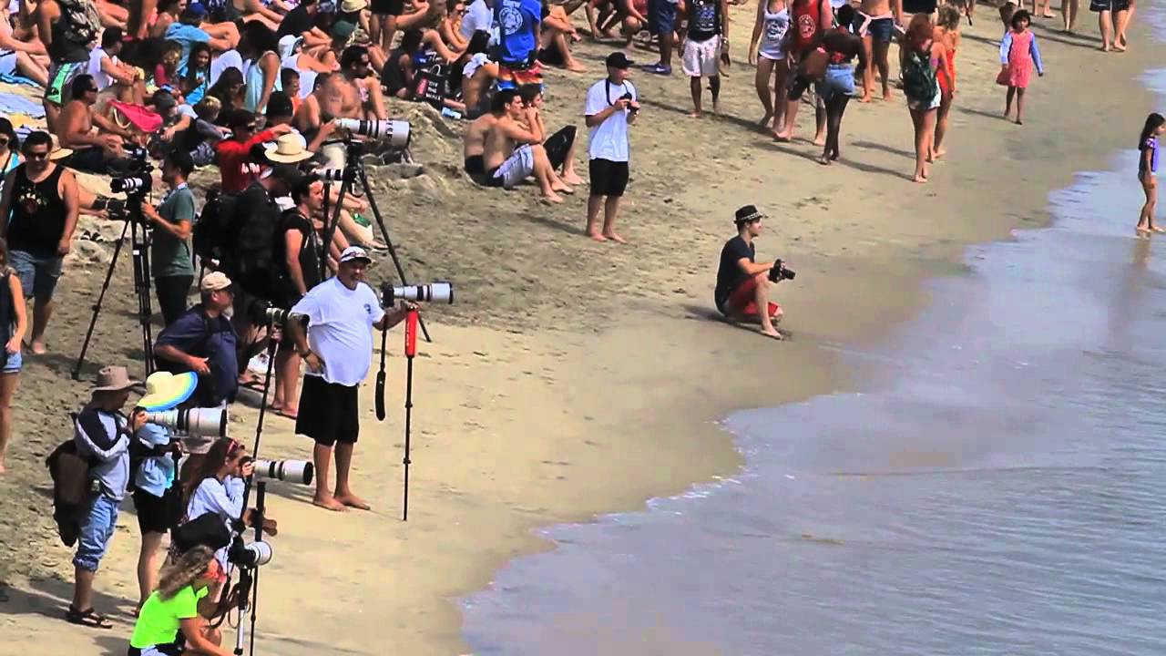 Vans US Open of Surfing: Saturday Recap<br /> Conner Coffin wins the US Open Pro Junior, teenage girls go crazy!