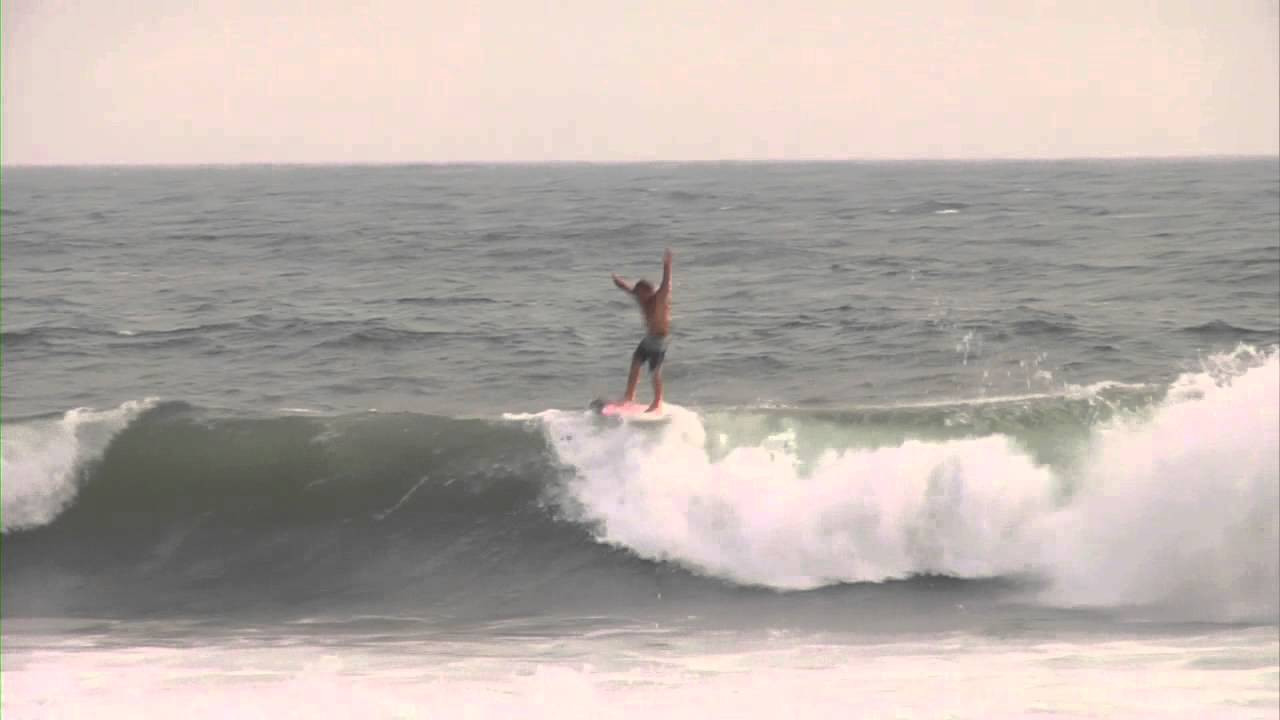 In round 2, heat 3 of Chippa Wilson's "Flight To The Flats" air contest, Australia's Josh Kerr matches up against his fellow countryman Mitch Coleborn. Take a look at the two respective punts and let us know who you think should win! Round two winners will be sent to Bali for the Flight To The Flats final.<br /><br />What is Flight To The Flats?<br />Flight To the Flats is a head-to-head video comp from the mind of Chippa Wilson. It's simple:<br />Round 1: best combo (air carries most weight).<br />Round 2: best single air.<br />The three winners from round 2 go on a trip to Bali in June, along with one reader-voted wildcard for a week, where the winner will be decided.<br /><br />For more info and more air clips go to fttf13.com