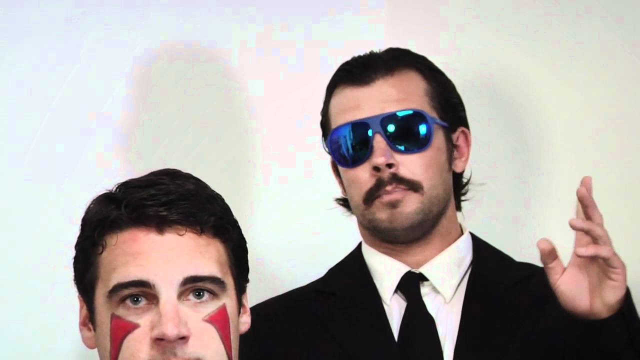 TransWorld SURF's Chris Coté and 2011 VQS Championships winner Andrew Doheny give a tough-guy infused preview of the upcoming 2012 VQS Championships.<br /><br />Check out more TransWorld SURF videos and content at: twsurf.com