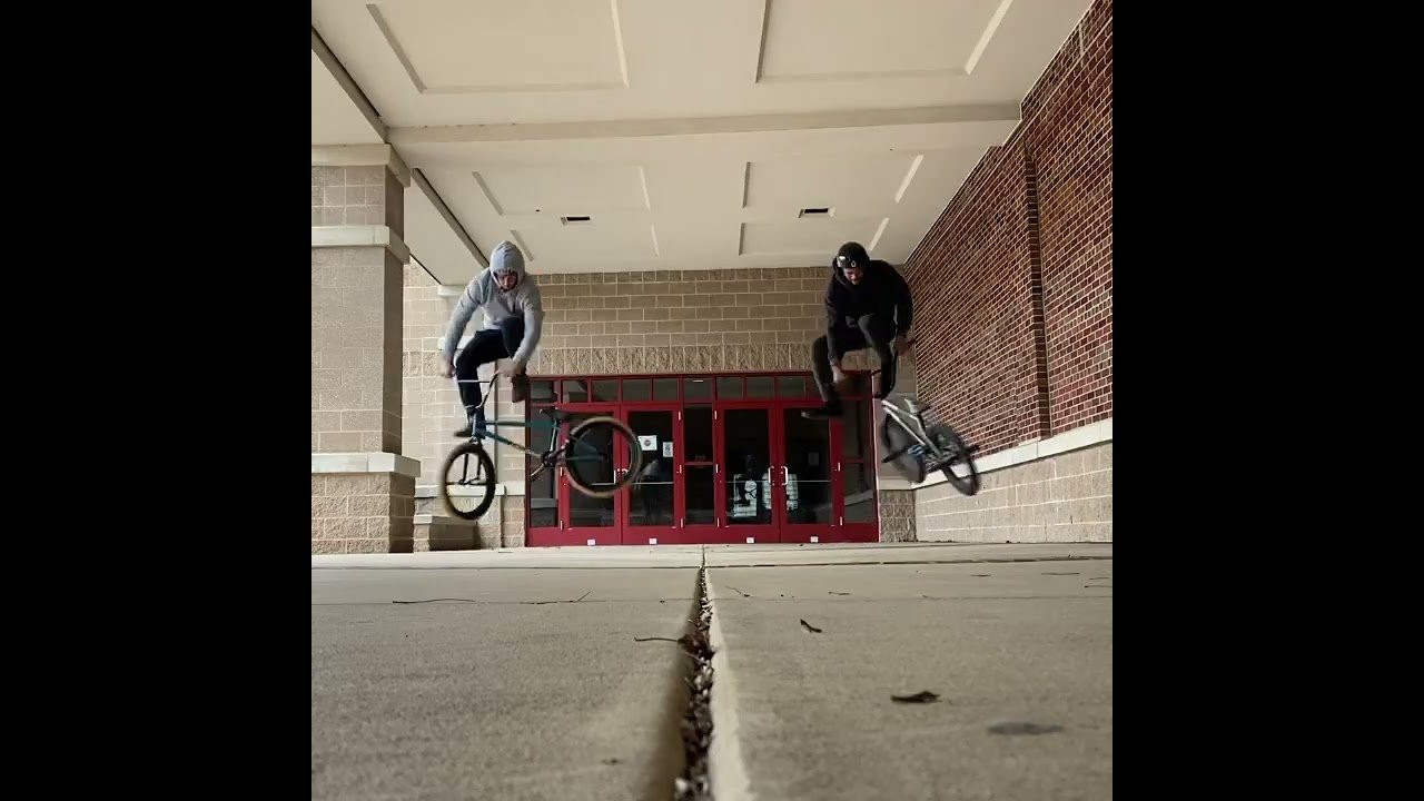 https://unitedbikeco.com/<br />#unitedbikeco #unitedbmx #bmx