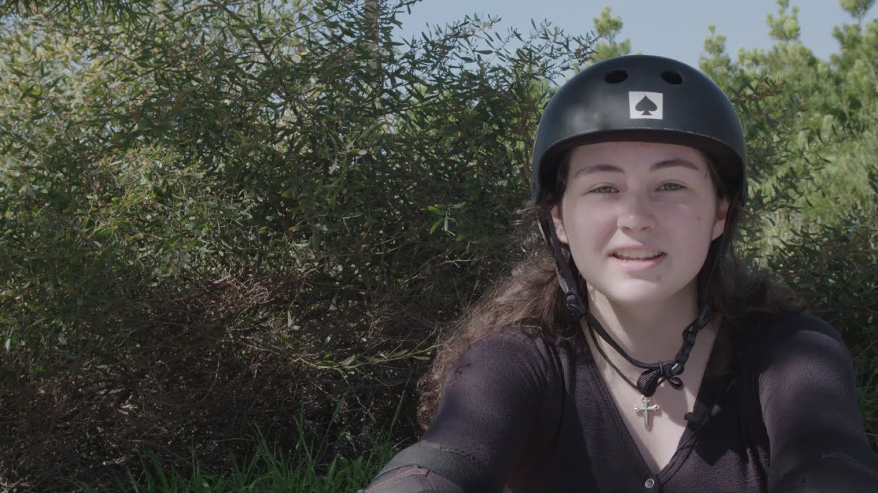 We caught up with Jordan to talk pandemic life, skating with friends, and preparing for the upcoming Dew Tour in our latest episode of 'Dropping In'.<br /><br />You can watch Jordan live in the Dew Tour Women's Park event at https://www.dewtour.com/skate/ May 20-23rd! <br /><br />SUBSCRIBE to USA SKATEBOARDING: http://youtube.com/c/USASkateboarding...<br />Follow USA Skateboarding on INSTAGRAM: http://instagram.com/usaskateboarding<br />Shop Official USA SKATEBOARDING MERCH: http://usaskateboarding.com<br />Like USA Skateboarding on FACEBOOK: http://facebook.com/usaskateboarding<br />Follow USA Skateboarding on TWITTER: http://twitter.com/usaskateboard<br /><br />#teamusa #usaskateboarding #olympicskateboarding #tokyo2020 #jordansantana