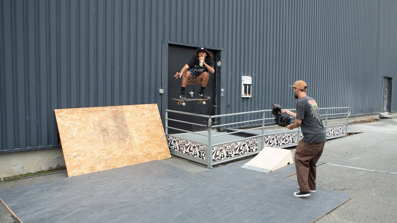 In honour of the GO SKATE DAY 2023, the access ramp of Volcom Europe’s HQ warehouse got pimped and the session was on.<br />Standing out of the pack, Tom Barthelemy robbed the bank getting the most cash for his tricks.<br />Thank you to all the skaters who showed up and help building the spot, with a special mention to Vins Coupeau and Pierre from Rekiem. <br /> <br />Music by Weird Omen – 1250 from Le Cèpe Records<br />Filmed by Christian Vankelst & Alberto Scatollin