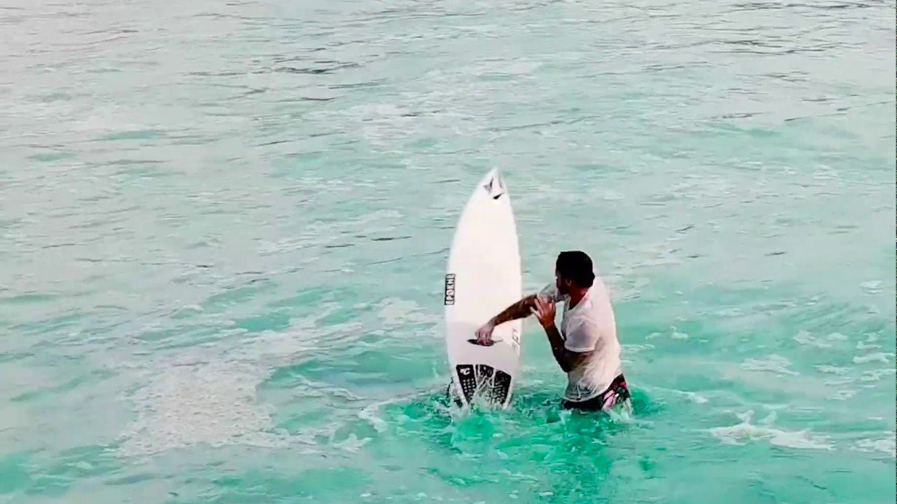 The film is here in it's entirety. A full Lone Star surf safari into the current state of today.<br /><br />Starring: Eric Geiselman, Evan Geiselman, Ozzie Wright, Chippa Wilson, Mitch Coleborn, Finn McGill,<br /><br />Directed by Tom Carey<br /><br />Edited by Jeff Alper<br /><br />Cinematography:<br />James Lugo, Tom Carey, Peter Gershkow<br /><br />Music:<br />Admas - Anchi Bale Game<br />Talking Heads - Psycho Killer<br />Bueno Vista Social Club - Nuevo<br />Blondie - Poets Problem<br />The Flamingos - I Only Have Eyes (For You)<br /><br />Supported by:<br />Volcom, Billabong, Reef, Vissla