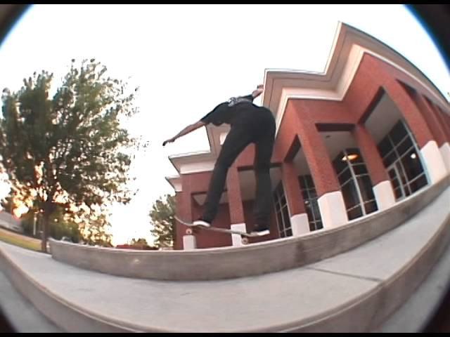 DVDs for sale at www.widdip.bigcartel.com<br /><br />www.widdip.com