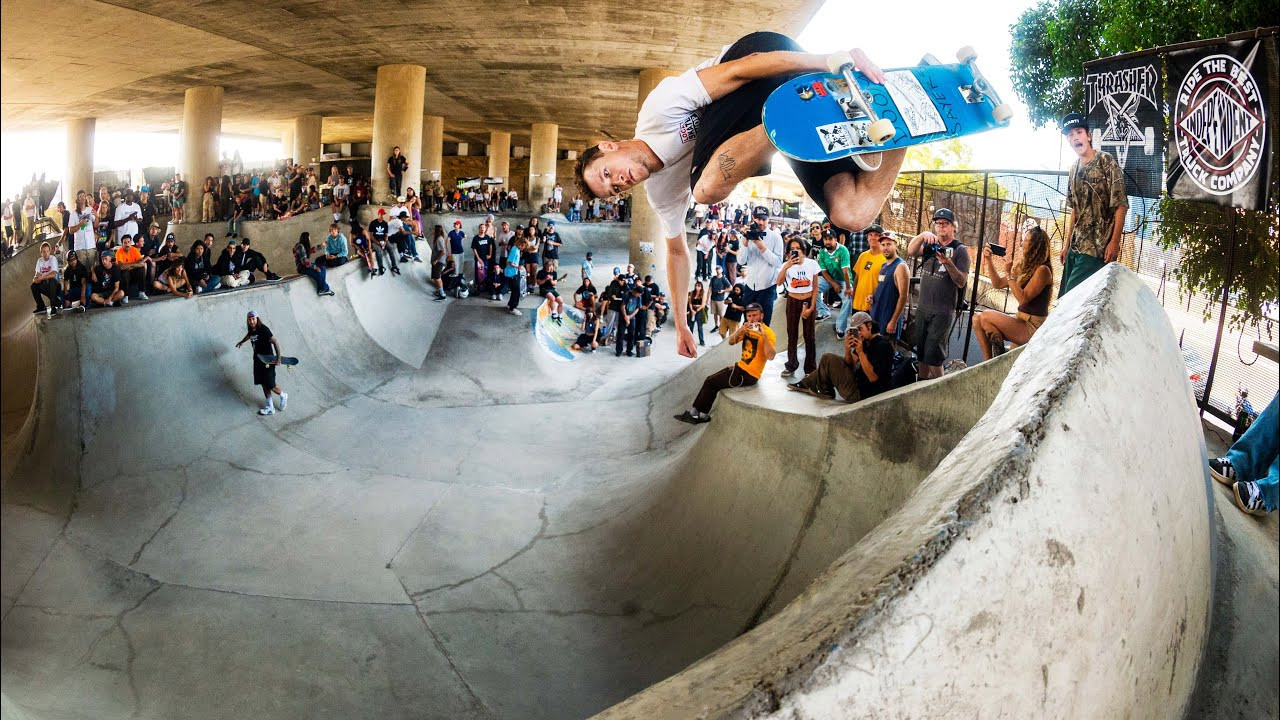 Russell, Fletcher, Braun, Meek and the scene at Washington Street erupt with hit after brutal hit from the love seat to the oververt. Up the gnar. <br /> <br /> Keep up with Thrasher Magazine here:<br /> http://www.thrashermagazine.com<br /> http://www.facebook.com/thrashermagazine<br /> http://www.instagram.com/thrashermag<br /> http://www.twitter.com/thrashermag