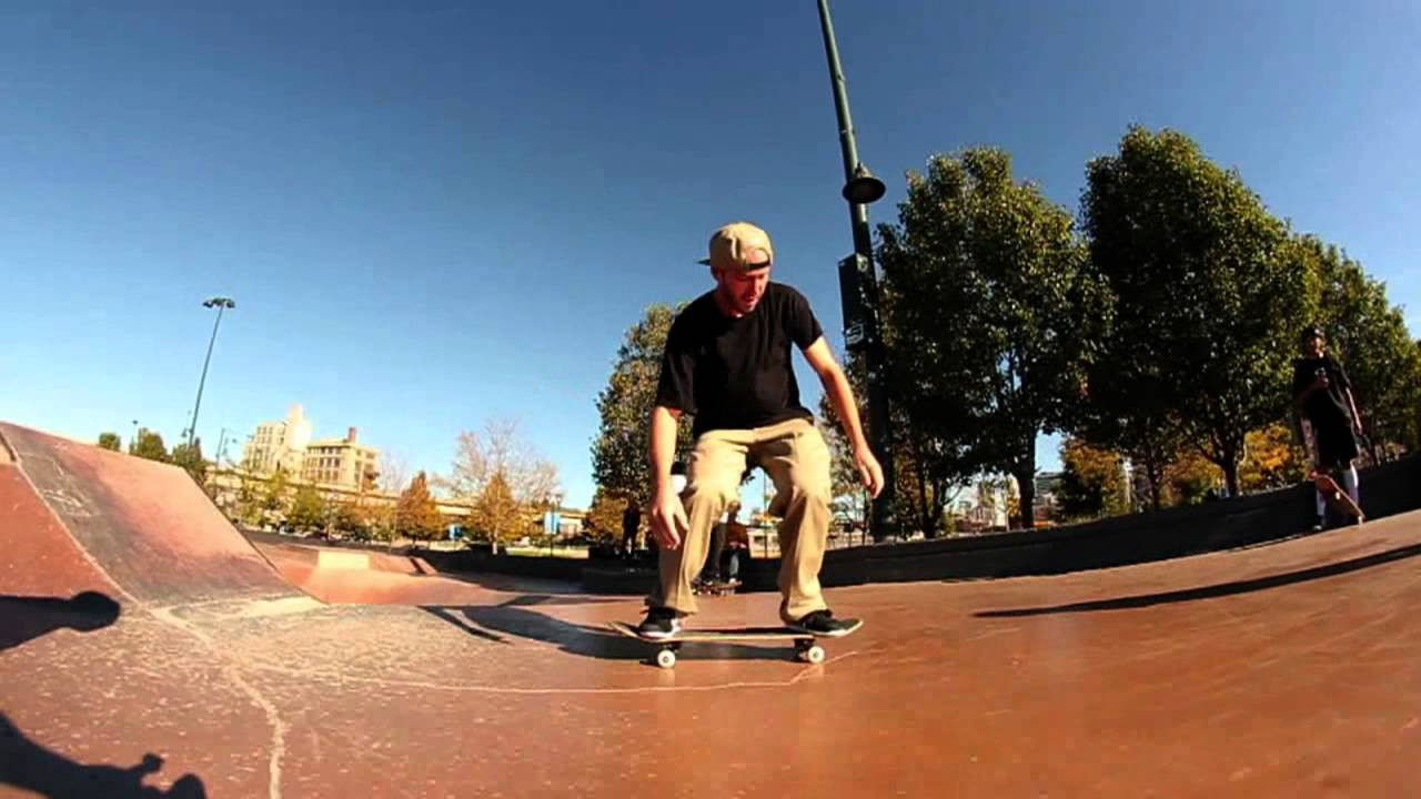 Pete Eldridge Knows Switch Heel Flips<br /><br />http://www.facebook.com/Thunder.Trucks<br /><br />http://twitter.com/#!/Thunder_Trucks<br /><br />http://www.thundertrucks.com