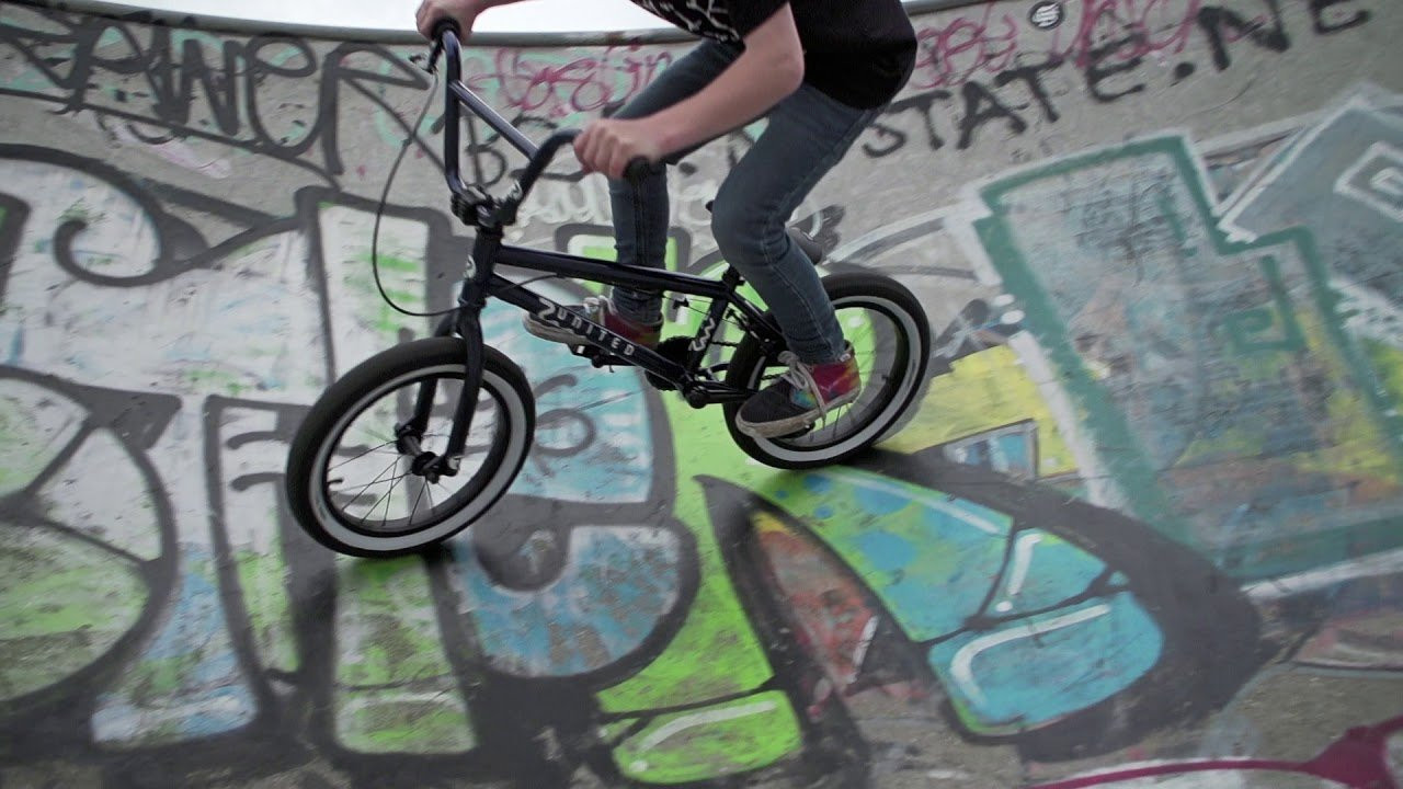 Check out our full range of 2018 completes here:<br />https://unitedbikeco.com/collections/bikes<br /><br />United Recruit 16" 2018: Find your local dealer here: unitedbikeco.com/pages/stockists