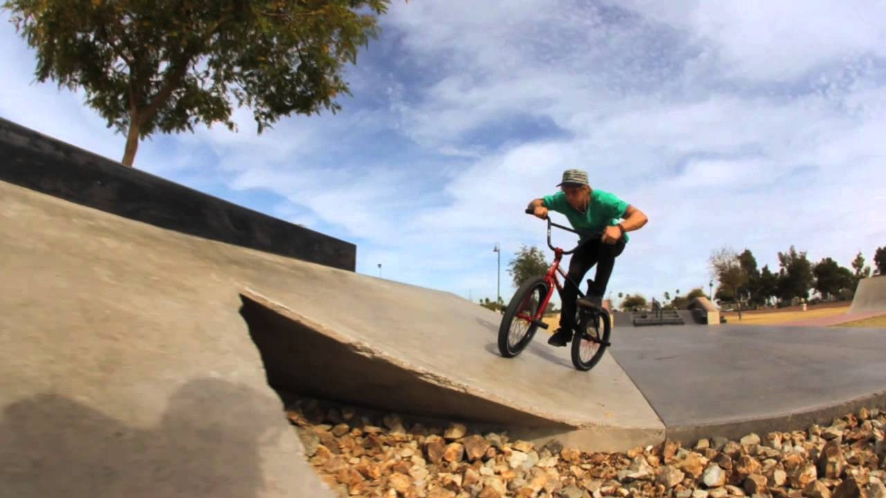 Whilst on our recent Arizona trip, Nathan Williams got in a session on the United x Cinema complete,<br />Ride BMX are giving away this very bike, so once your done watching the vid get on over to their site to find out how this could be yours.<br /><br />http://unitedbikeco.com/products/2014-united-x-cinema-complete-bike/<br />http://unitedbikeco.com/2014/03/12/nathan-williams-united-x-cinema-video/<br /><br />We have joined forces with Cinema to bring you a complete bike that would look right at home next to Corey, Nathan's or the rest of the United/Cinema teams custom rides. The bike features aggressive street specific geometry with a 75.5° HT angle and 20.65" top tube frame combined with a high rise top load stem, and 8.75" x 28" rise bars. The parts package on this ride is hard to beat, Anodized red Cinema ZX front and rear hubs, Cinema 333 double wall rims, 4 x Cinema P3 pegs, a United x Cinema pivotal seat, and Cinema Alloy valve caps to finish off the detailing. United Direct 2.3 tyres, Duo Resilite pedals, and a United nylon parts bag all go together to make this the go to bike for anyone looking for a complete bike ready to roll on the streets.