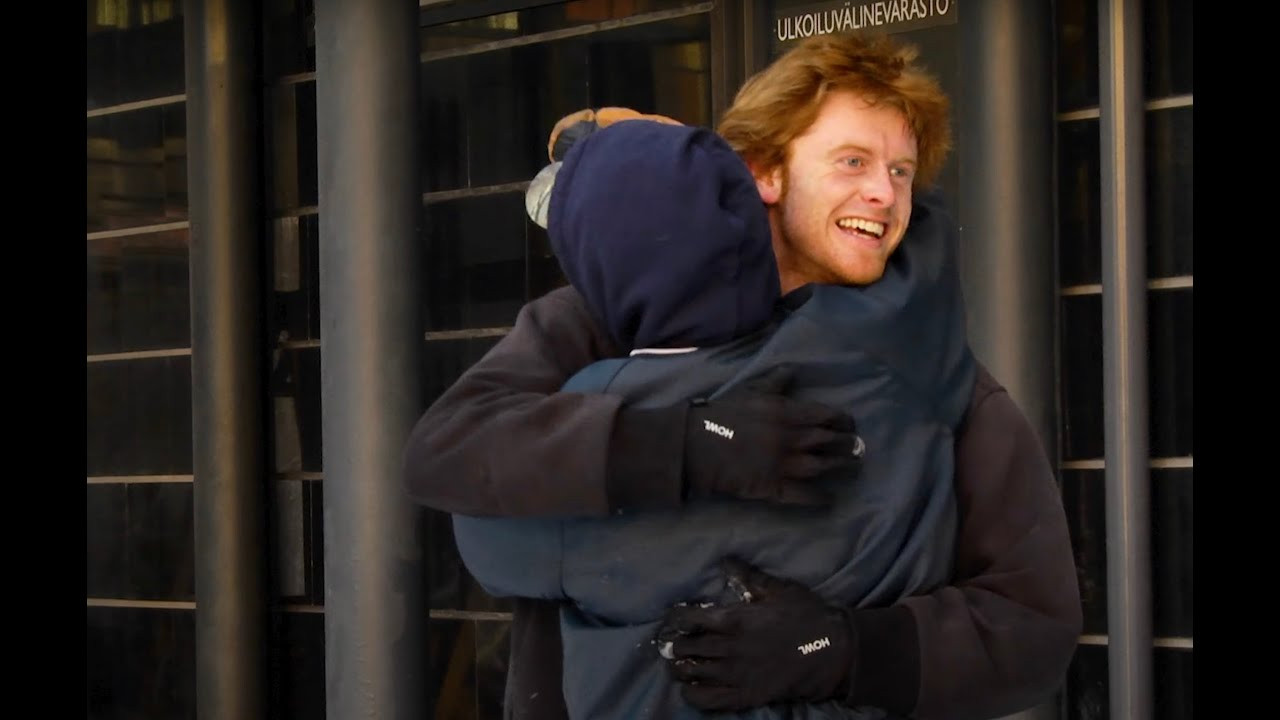 Mike Ravelson interviews Parker Szumowski while Savannah Shinske learns stick shift. <br />Also featuring Blake Paul, Jake Kuzyk, Cannon Cummins & others. <br /><br />Made possible by Vans Snowboarding, 2023.<br /><br />http://www.youtube.com/vans