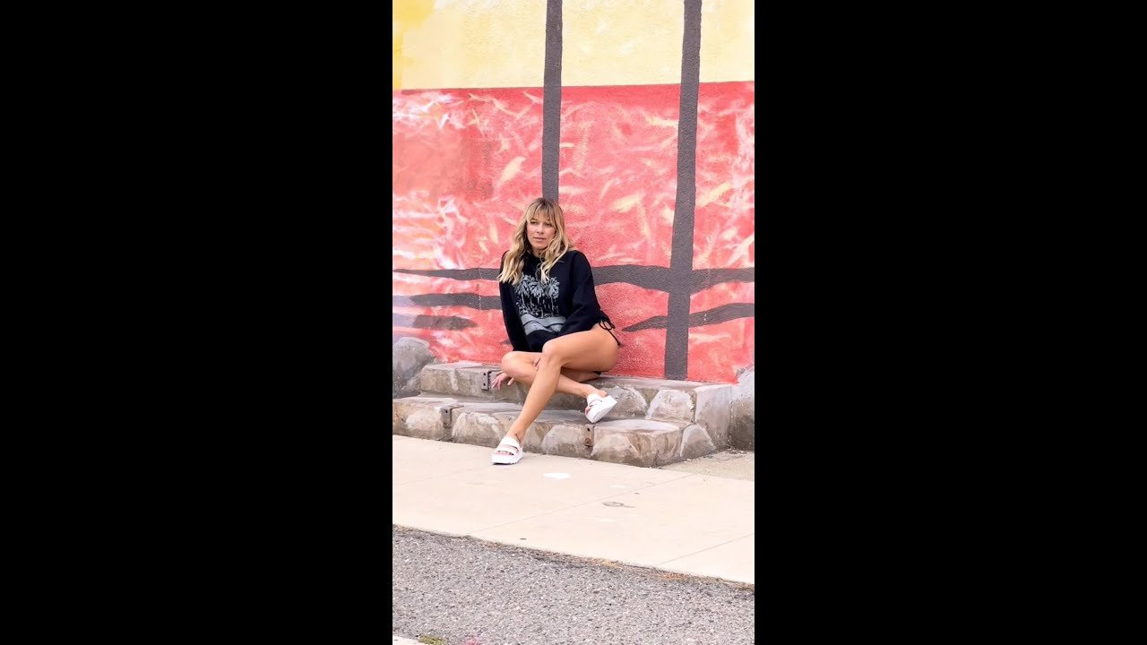 A little behind the scenes from our last shoot with Coco!