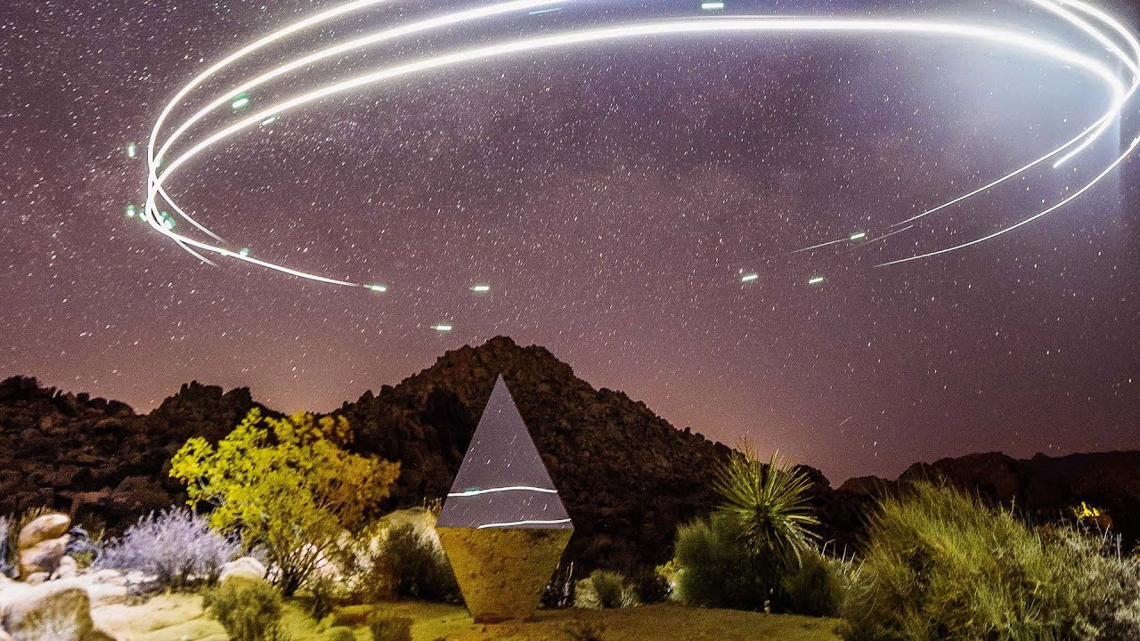 Volcom Earth Tripper technically crafted products represent our communal spirt of outdoor experimentalism and relentless curiosity. https://vol.cm/et-outdoor<br /><br />Sustainable inspiration drives this journey, built on 3 decades of liberation through cavernous backcountry trailblazing, untamed waters and skate spots hidden deep in the urban landscape.<br /><br />Created with imagination for your outdoor adventures because… OUR VISIONS DEMAND MORE EXPLORATION