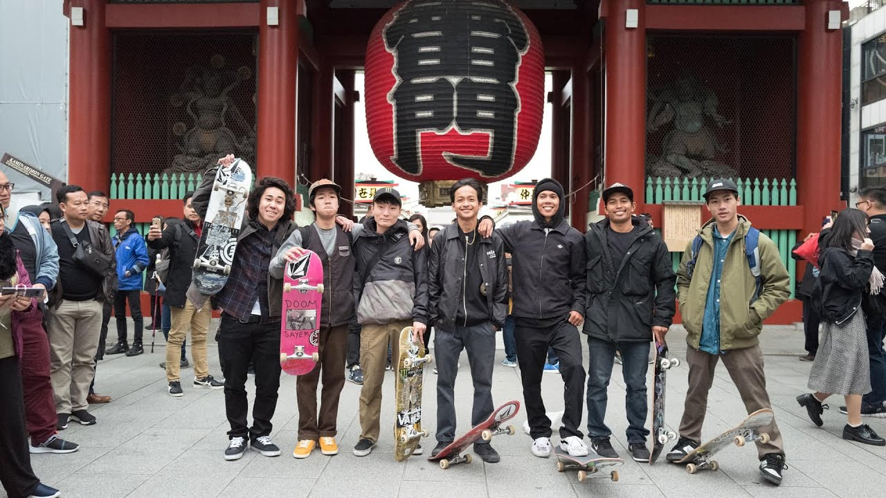 Volcom has been supporting Asian skateboarders for quite some time now. Some of them have recently made a name in the skateboarding community through bigger media contests. Sanggoe, for example, took home silver at the 2018 Asian Games, as well as Ju-Won who made a huge comeback in the same contest, which earned him the bronze medal. Taihou is another rising star, qualifying for major international contests, as well as receiving street creds for his best trick showdown at the 2018 Tampa Am. <br /> <br />It was only a matter of time before Volcom rallied Asia’s rising talents to hit the streets of Tokyo, Japan. <br /> <br />The diverse skate crew consisted of: <br /> <br />Taihou Tokura ‘T4’ (Japan) <br />Tatsuma Masuda (Japan) <br />Ju-Won Eun (South Korea) <br />Sanggoe Tanjung (Indonesia) <br />Mario Palandeng (Indonesia) <br />Pan Jia Jie ‘PJ’ (China) <br />Bank Nattapol (Thailand)<br /><br />Read more at http://vol.cm/saikouyt<br /><br />Music:<br />“Tantrum”<br />by Flying Hair<br />https://flyinghair.bandcamp.com/<br /> <br />“Honey Pie”<br />by VAJJ<br />https://vajjmusic.bandcamp.com/<br /> <br />“Wedding Song”<br />by Channel<br />https://channeltheband.bandcamp.com/releases