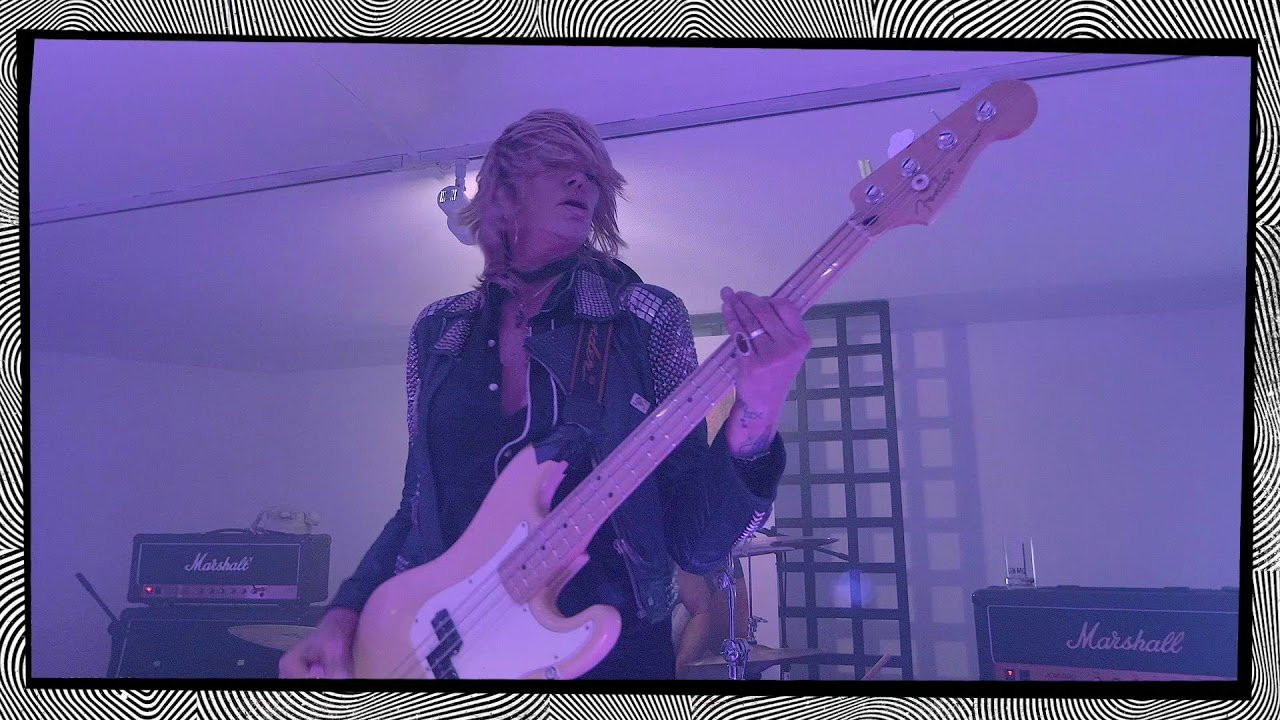 Volcom celebrated its spring Featured Artists program in Madrid, Spain on Friday 10 of May, with the TRULY PEACE PUNK artshow, a raging party at the White Lab gallery.<br />Works of Elzo Durt, Mario Duplantier and Bill Noir were exhibited, Bill did a live collage while Elzo spun some records and free drinks were flowing from MG gin, Lagunitas and Desperados, all this leading to a power live show from The Shrine… No excuses if you missed the party, it was all free!<br />The brand-new venue got inaugurated/Baptised properly<br />Many thanks to the artists Bill Noir, Elzo Durt and Mario Duplantier, to The Shrine, to the excellent Lamono magazine (grab one copy and check the artists reviews in there and the sick cover), thanks to White Lab (sorry for the cleaning crew), MG Gin, Heineken, Lagunitas & Desperados for the drinks, to the event staff and to everyone who came enjoy the show with us.<br />All photos from @adriosphoto and video from Thanks Skateboarding<br />Check out the Volcom featured artists products here