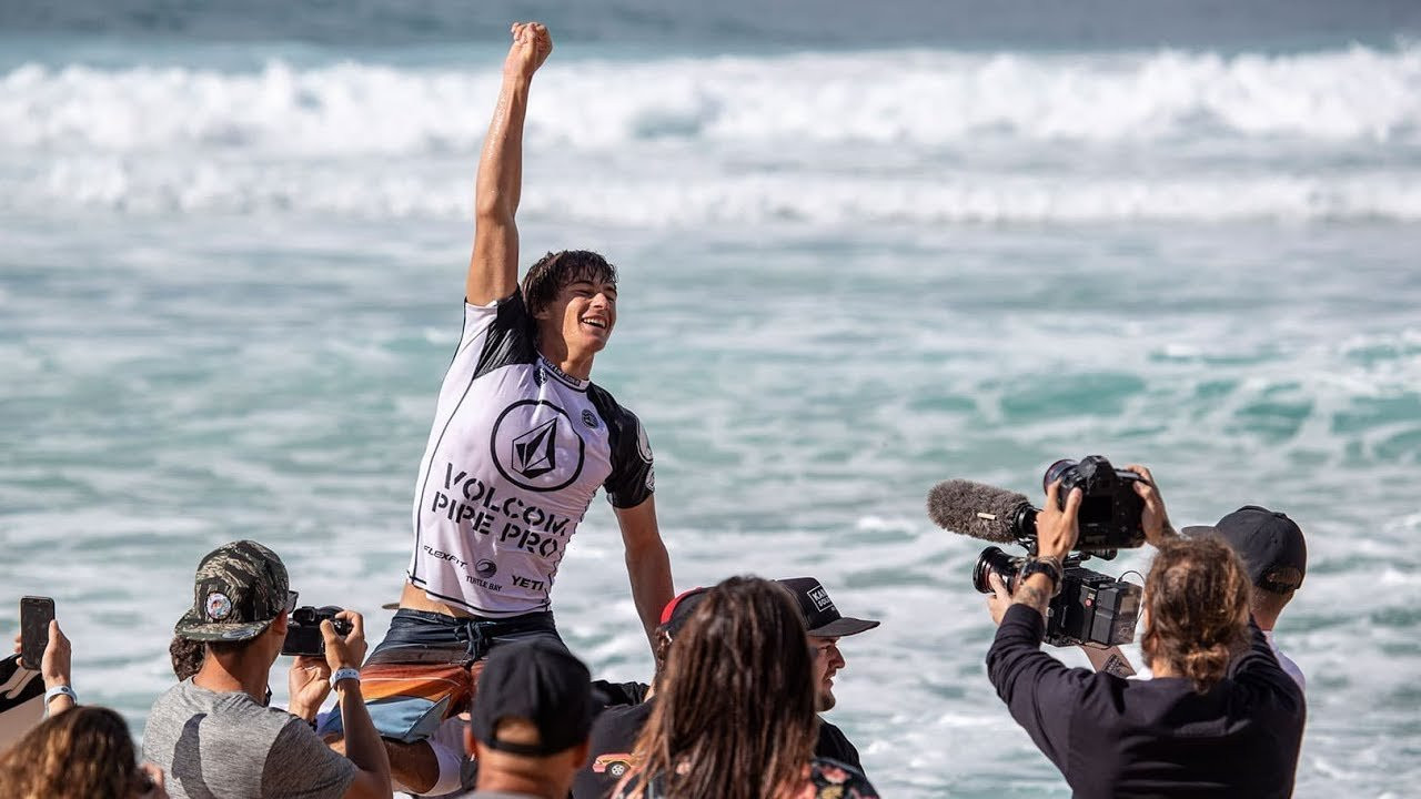 Finals day recap: http://vol.cm/vpprecap4<br />Day 3 recap: http://vol.cm/vpprecap3<br />Day 2 recap: http://vol.cm/vpprecap2<br />Day 1 recap: http://vol.cm/vpprecap1<br /><br />BANZAI PIPELINE, Oahu/Hawaii (Tuesday, February 5, 2019) – Jack Robinson (AUS) was crowned the 2019 World Surf League (WSL) men’s Qualifying Series (QS) Volcom Pipe Pro QS 3,000 champion outright in pristine, 6-to-8 foot (10-foot plus wave faces), occasional plus, WNW swell at Pipeline and Backdoor over a heavily-stacked finals day field. The 22-year-old fulfilled a part of his destiny with this victory, known for charging waves of consequence from a young age at his home of Western Australia. But, he’s also put his time in at the mecca here on Hawaii’s North Shore and finally capitalized on that experience.”<br /><br />“I’m on top of the world, couldn’t have more confidence to start the year off with a win here — it’s about as good as it gets,” Robinson said. “It’s the hardest contest all year and Pipeline I feel like chooses guys. If a wave comes it comes. You have to be so on to win this contest. You can do all the preparation in the world to be ready, but if the wave doesn’t come to you then you’re left on the outside looking in. Thank you to everyone for coming out and supporting me. I couldn’t do this without my dad, my friends, my girlfriend — all the local boys here make me feel at home.”