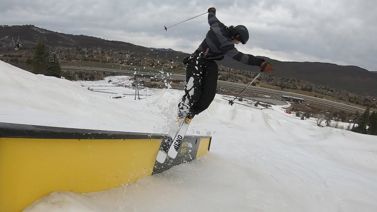 Dicky Thomas and Atticus Parker go trick for trick in a game of SLVSH at Woodward Park City.<br /><br />Check these guys out.<br />https://www.instagram.com/dicky_thomas/<br />https://www.instagram.com/atticusparker/<br />https://www.instagram.com/woodwardparkcity/<br /><br />And don't forget our Instagram<br />https://www.instagram.com/theslvsh/<br /><br /><br />Music by: Philly Joseph