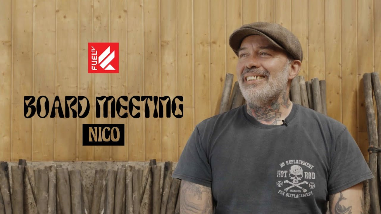 This unique meeting took place in Costa da Caparica, Portugal and the objective was simple: deconstruct the seriousness of surfing through a test-drive of “RETRO” boards.🌊<br /><br />Several national and international shapers were invited to help us better understand the vision of the “RETRO” world that we could meet at Casa Reîa.<br />Boards of all sizes and shapes were available for test-driving, “shapadas” for the amusement of others, as well as an art exhibition, good music and conversations with influential names of the “Soul surfer” culture to give meaning to this amalgam.<br /><br />In this episode we gathered with Nico, creator of Wave Gliders, faithful entushiast of classic surfing, influential name in Portuguese surfing community and he shared some of his experience, opinions and stories with us!<br /><br />Every Wednesday a new episode premieres on our Youtube channel with a new shaper, who left his name in the sand at Casa Reîa and Board Meeting!<br /><br />Know where to watch us all around the globe🌐: fuel.tv/find-us/<br /><br />Take us with you everywhere, subscribe to FUEL TV+!<br /><br />Stay tuned!<br /><br />#fueltv #actionsports #surf #boardmeeting #handmade #shape #costadacaparica