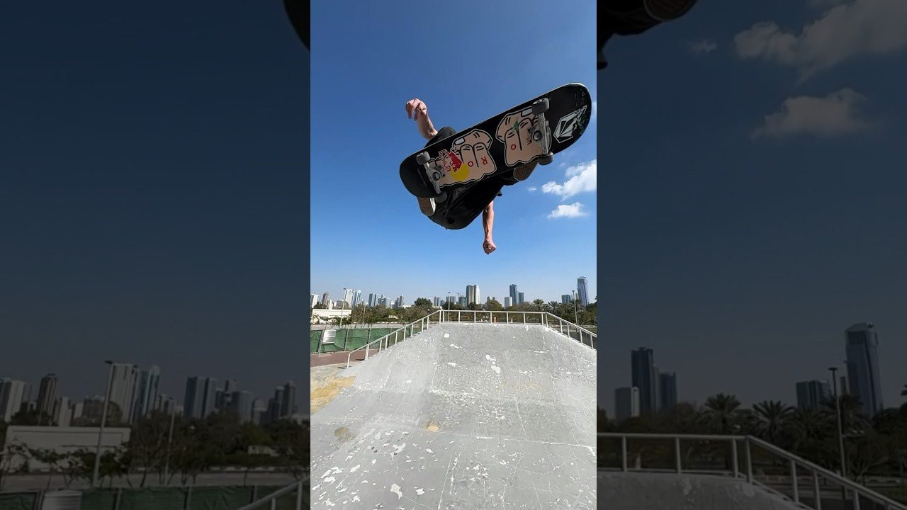 🇦🇪 We hit up one of Dubai's infamous skateparks yesterday with CJ Collins! #skatepark