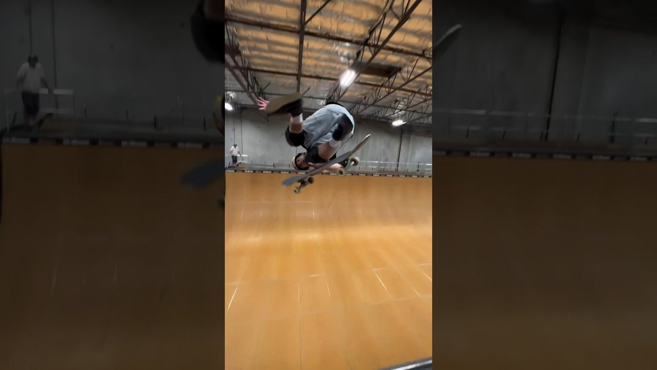 Roman ruler Alessandro Mazzara, Heelflip 540! #skateboarding